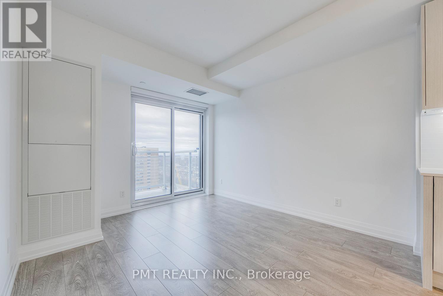 2105 - 286 Main Street, Toronto, Ontario  M4C 4X4 - Photo 12 - E12533772