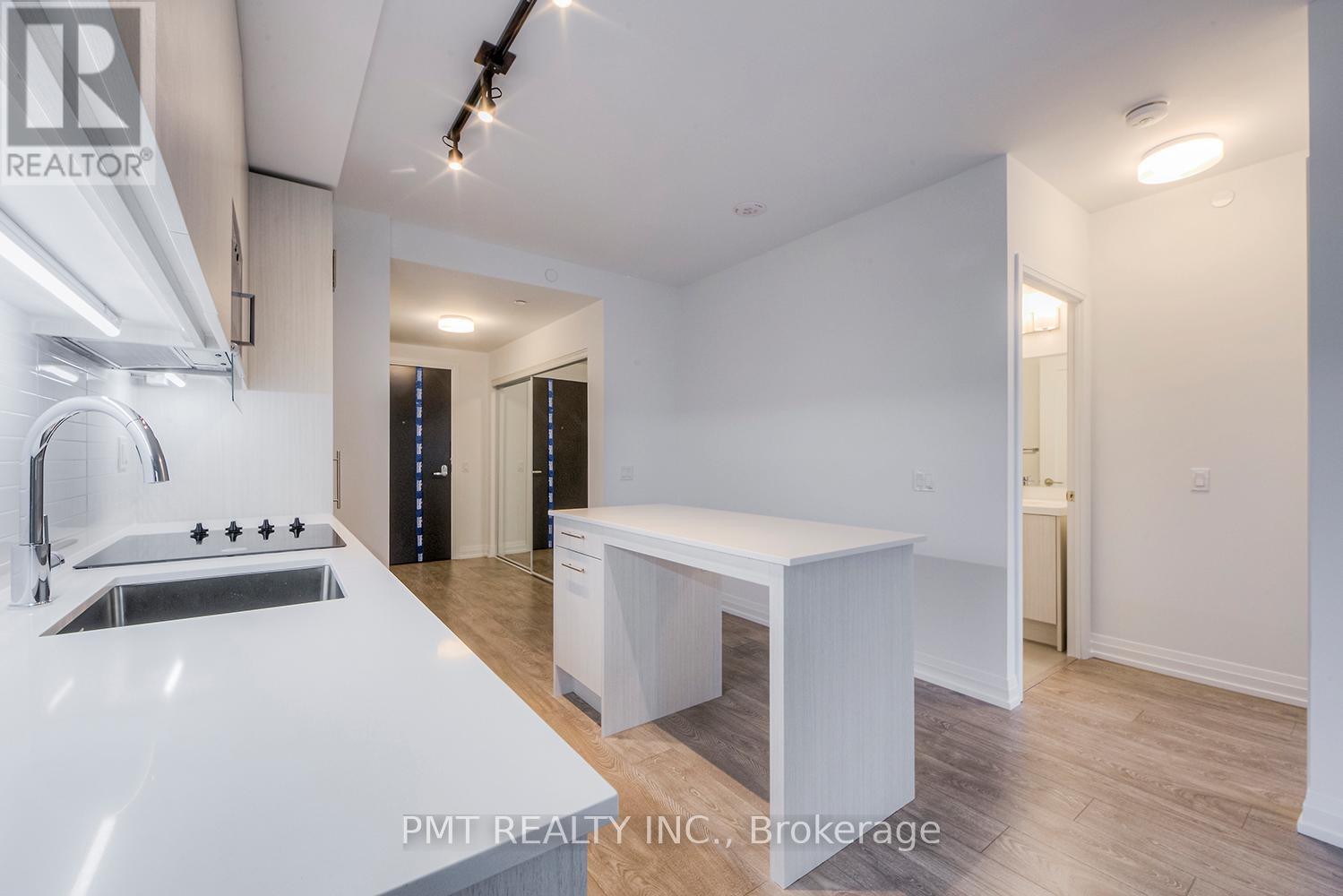 2105 - 286 Main Street, Toronto, Ontario  M4C 4X4 - Photo 4 - E12533772