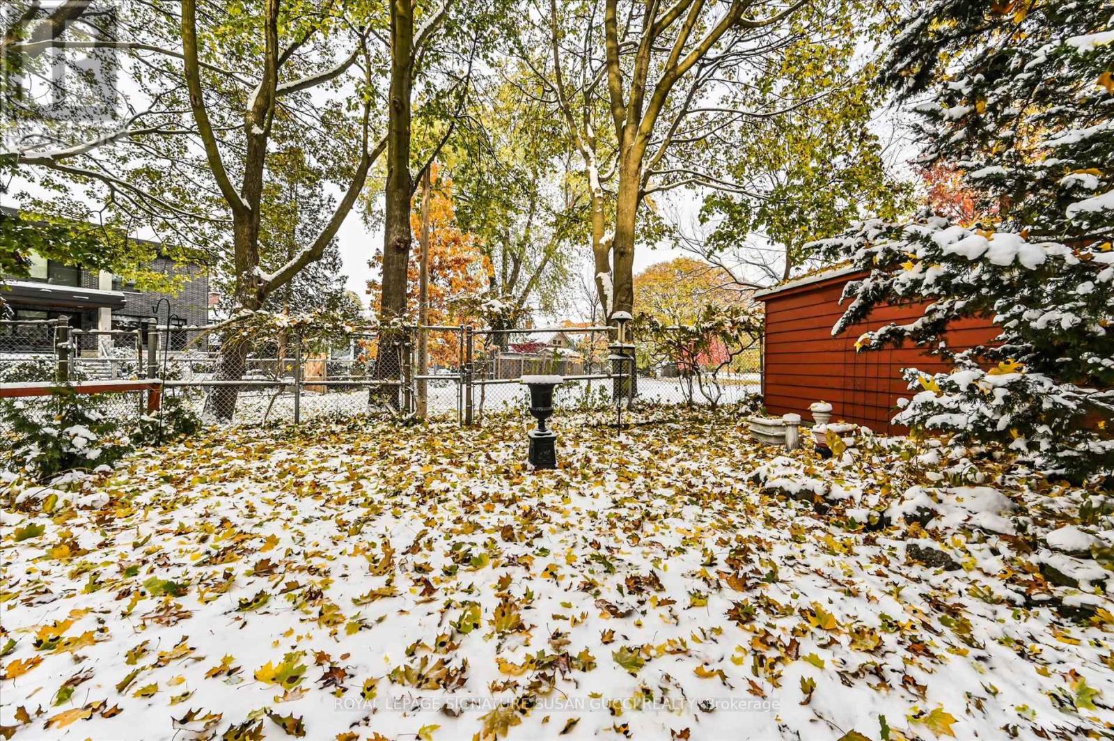 14 Dustan Crescent, Toronto, Ontario  M4J 4G5 - Photo 23 - E12533780