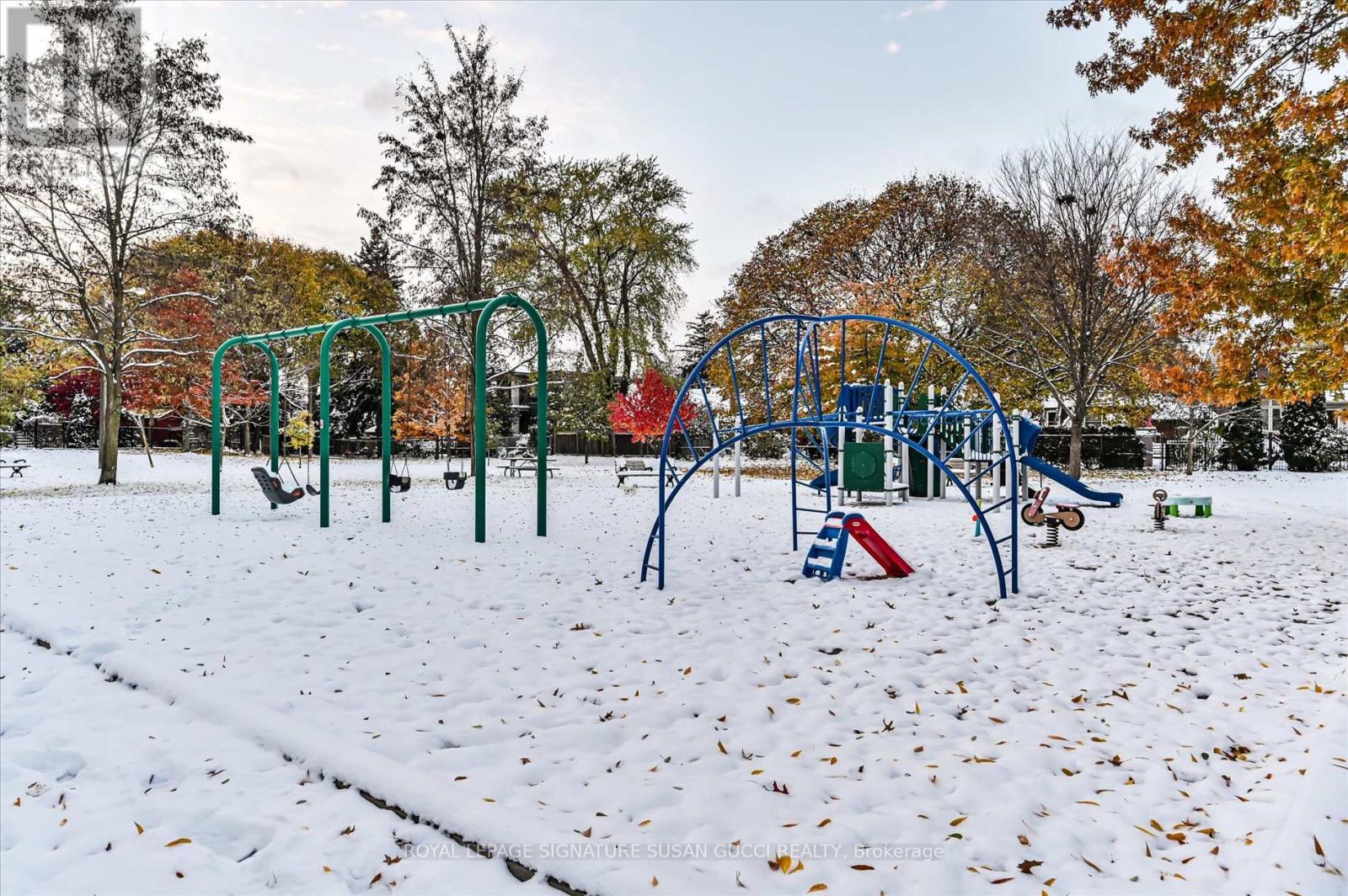 14 Dustan Crescent, Toronto, Ontario  M4J 4G5 - Photo 25 - E12533780