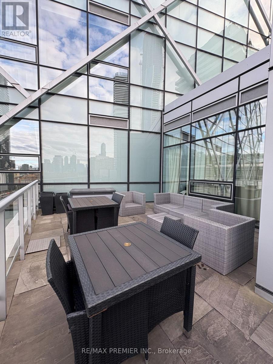 1208 - 29 Queens Quay E, Toronto, Ontario  M5E 0A4 - Photo 25 - C12533204