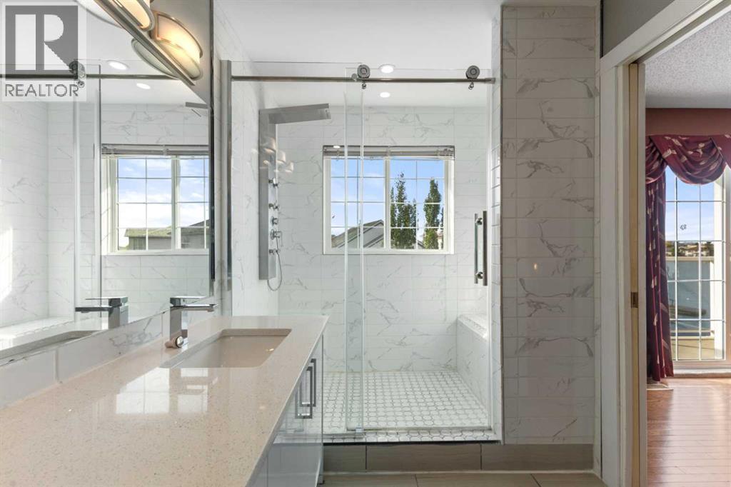 253 Coral Shores Cape Ne, Calgary, Alberta  T3J 3T8 - Photo 25 - A2260661