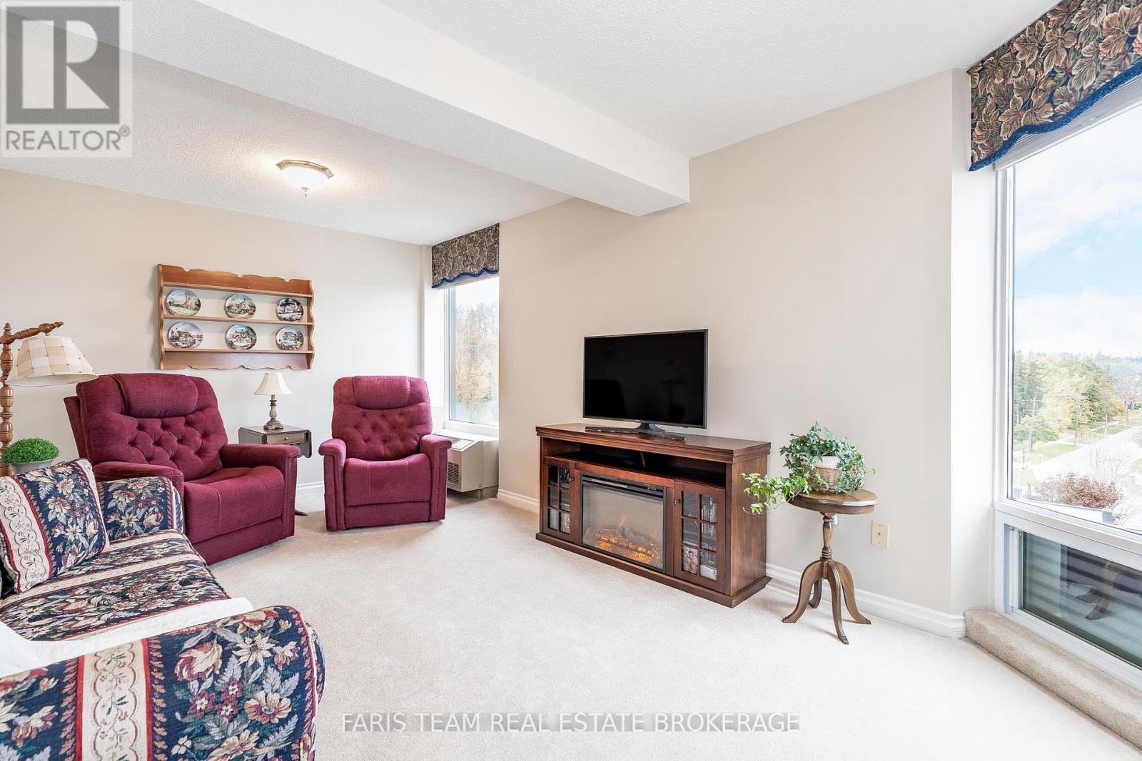 707 - 181 Collier Street, Barrie, Ontario  L4M 5L6 - Photo 7 - S12498770