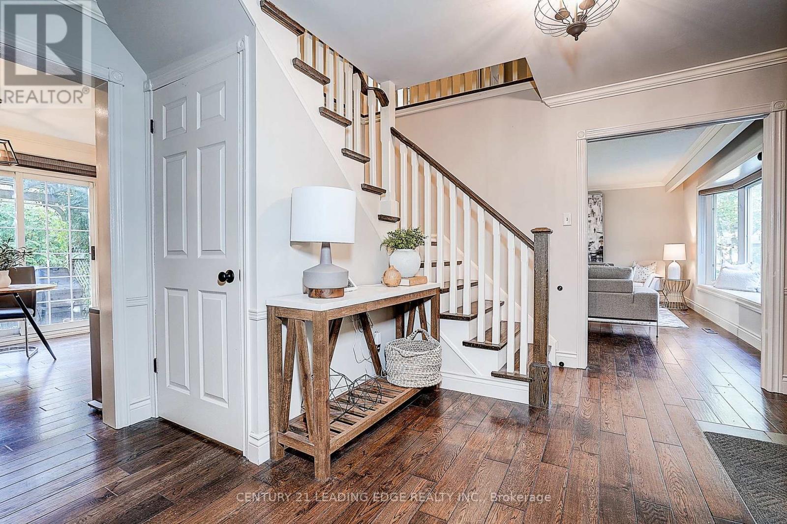 101 Ramona Boulevard, Markham, Ontario  L3P 2K6 - Photo 8 - N12533704