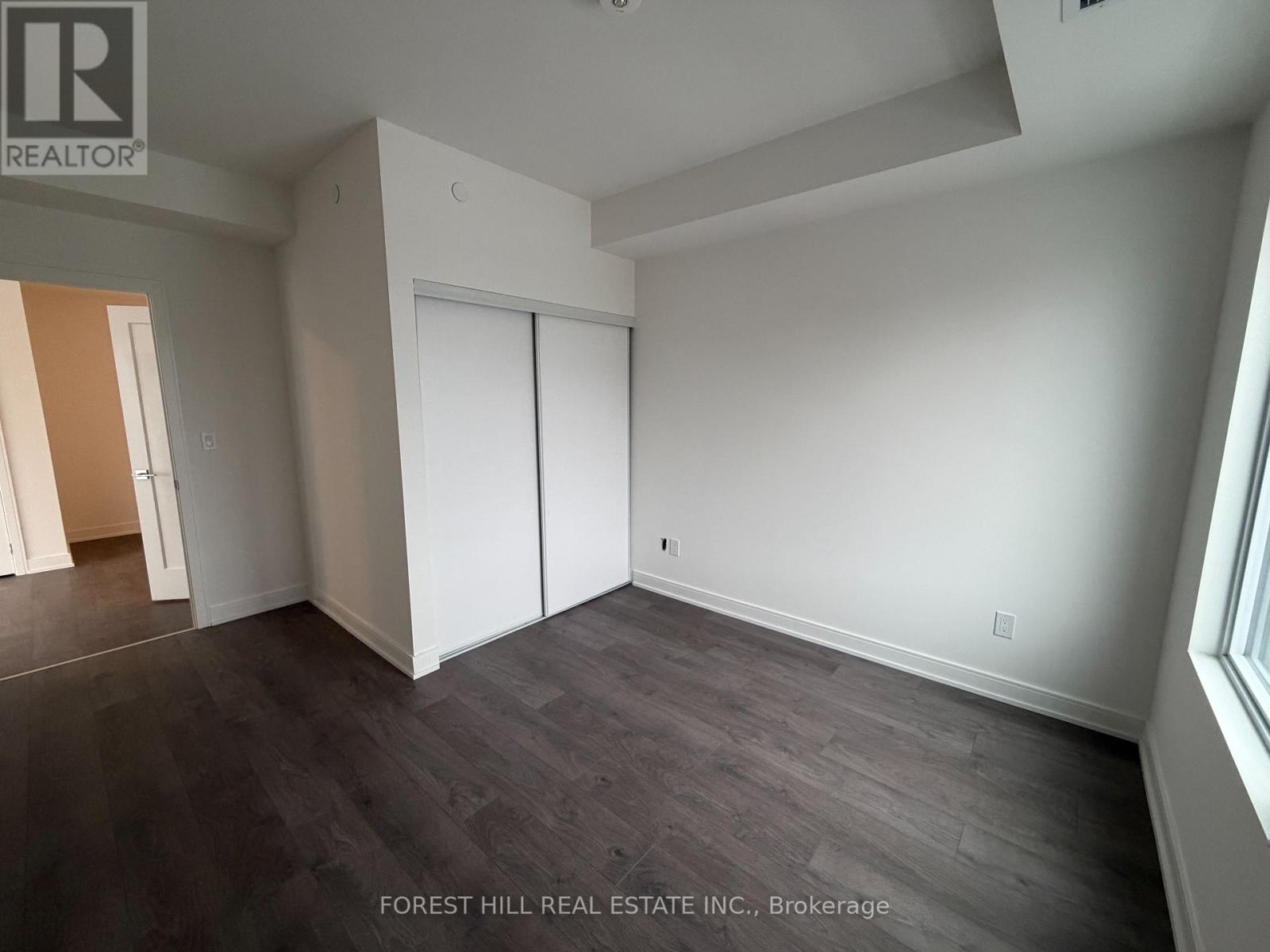 508 - 715 Davis Drive, Newmarket, Ontario  L3Y 2R3 - Photo 11 - N12533778