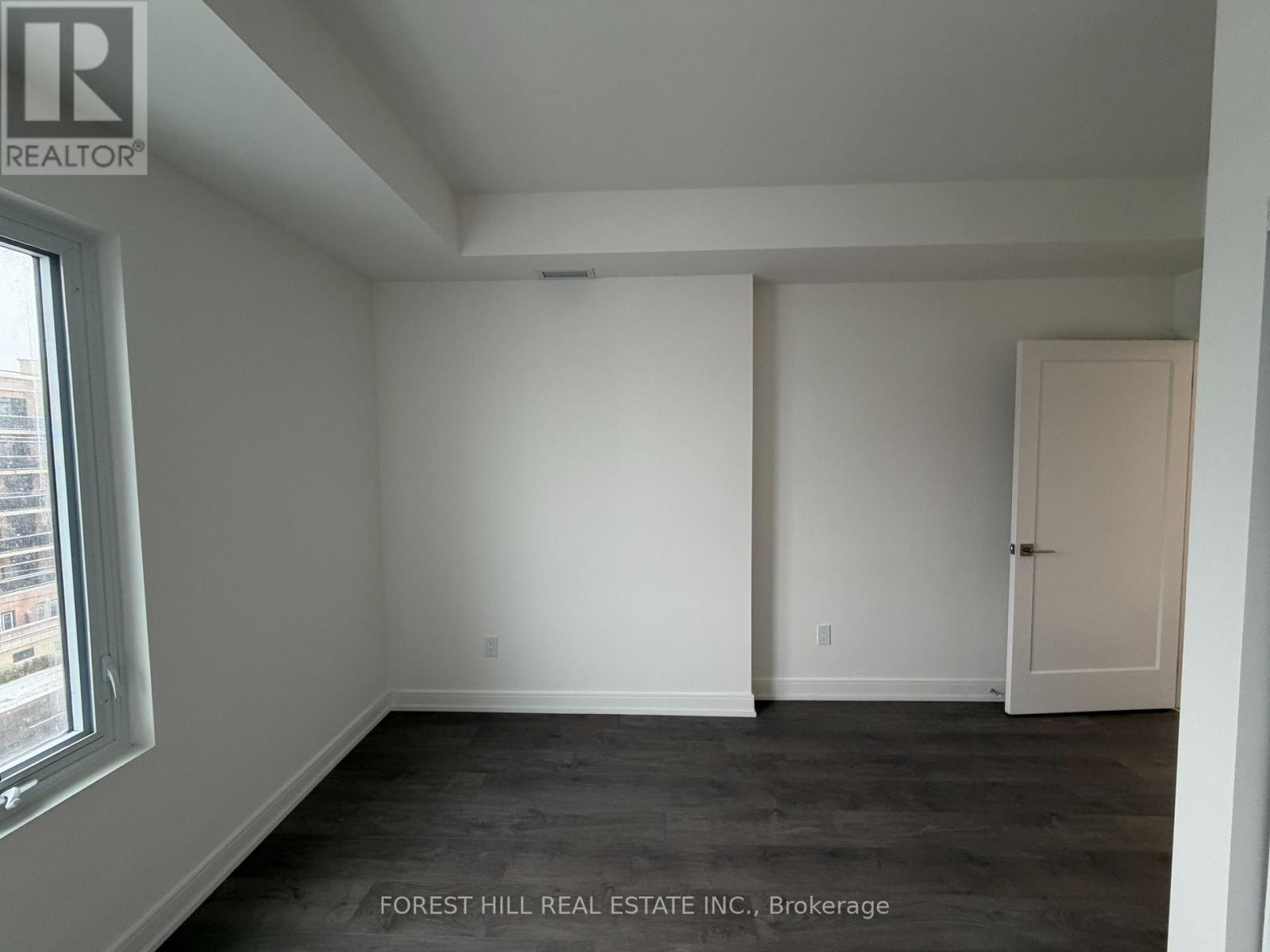 508 - 715 Davis Drive, Newmarket, Ontario  L3Y 2R3 - Photo 12 - N12533778