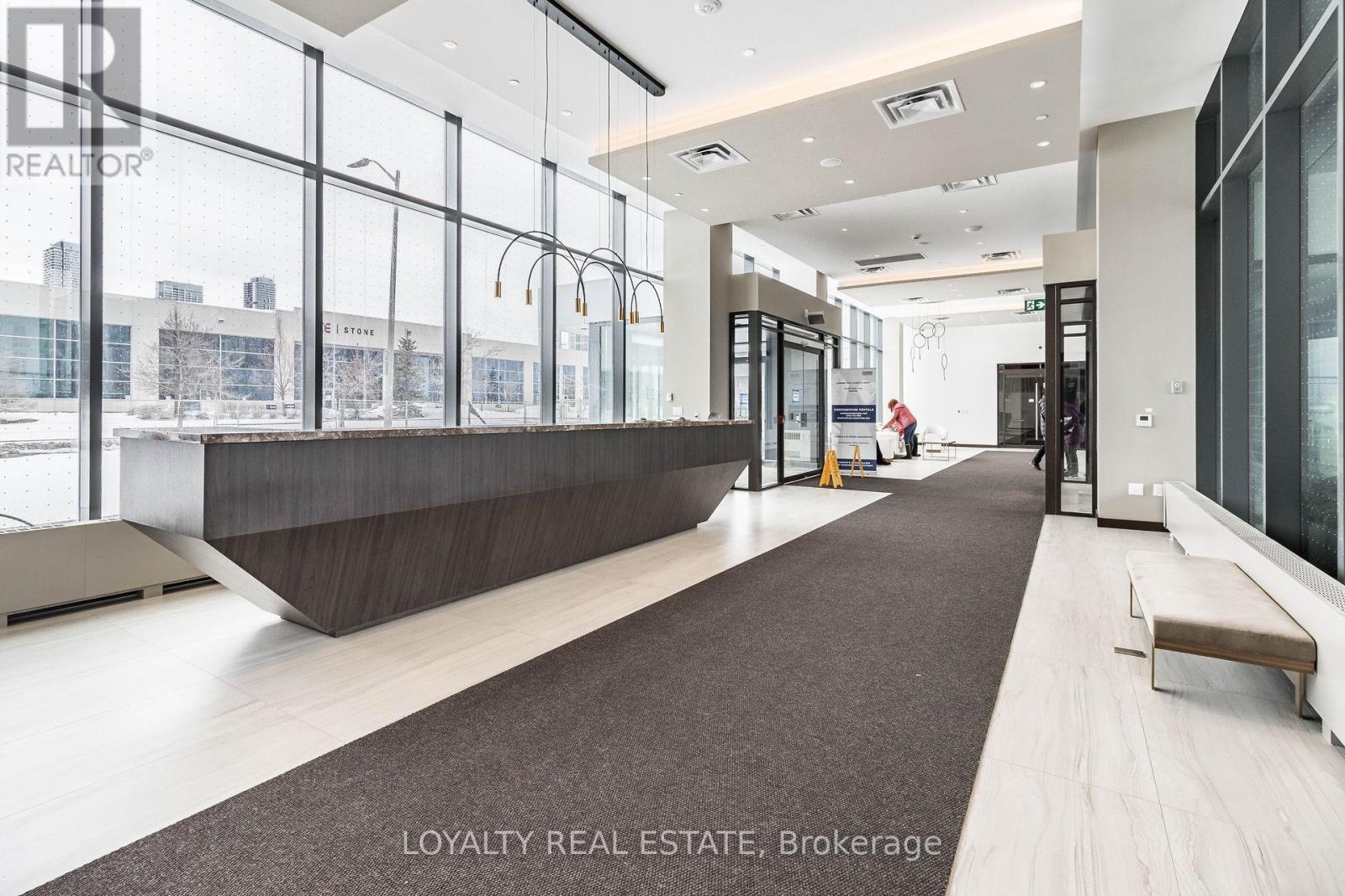 621 - 38 Honeycrisp Crescent, Vaughan, Ontario  L4K 0M8 - Photo 11 - N12533854