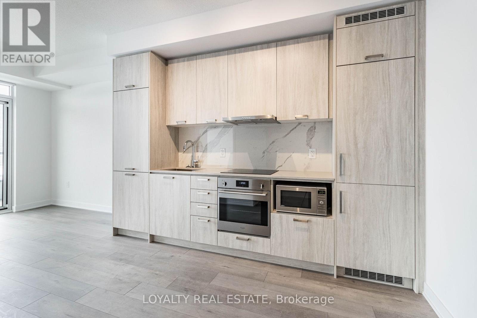 621 - 38 Honeycrisp Crescent, Vaughan, Ontario  L4K 0M8 - Photo 26 - N12533854