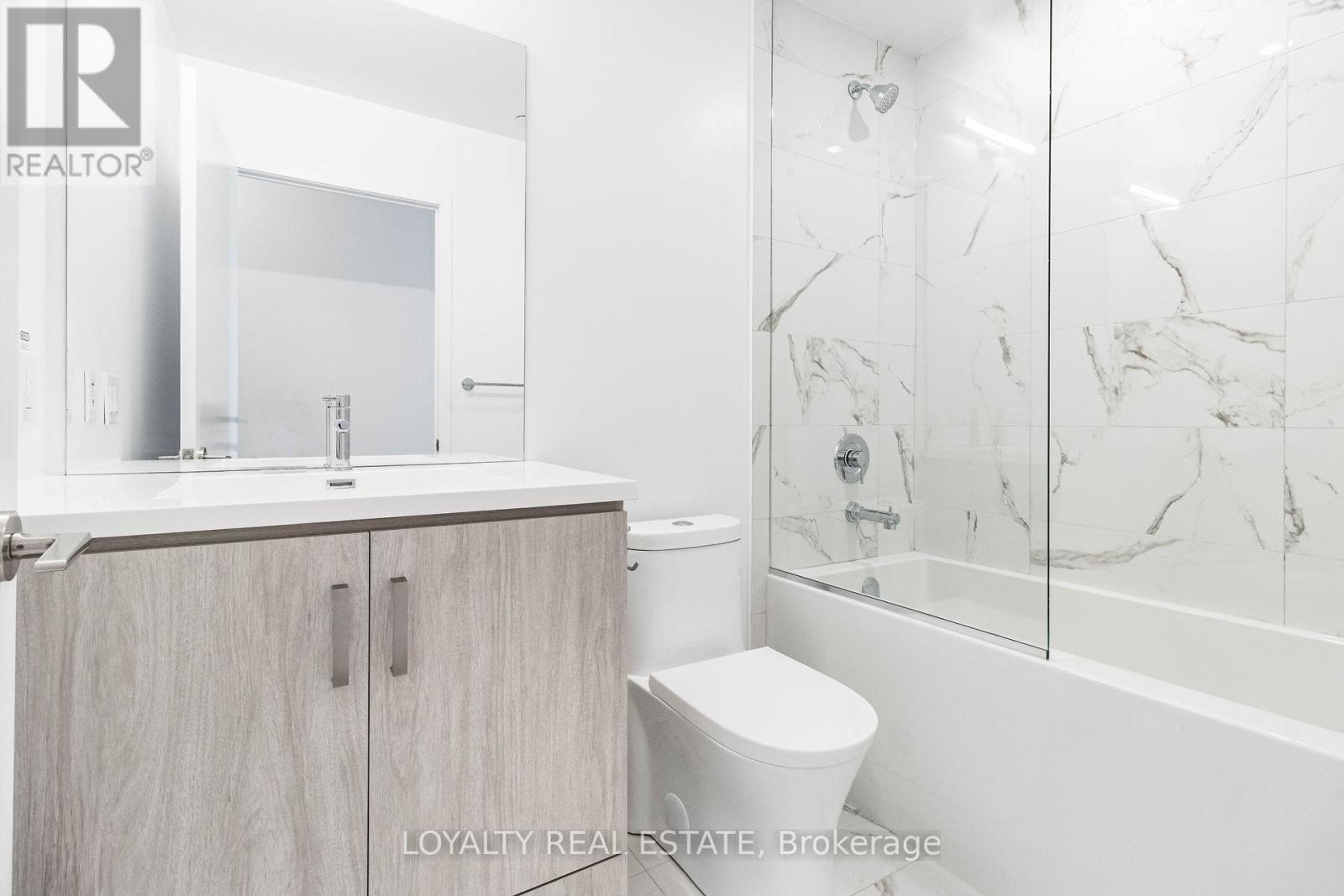 621 - 38 Honeycrisp Crescent, Vaughan, Ontario  L4K 0M8 - Photo 31 - N12533854