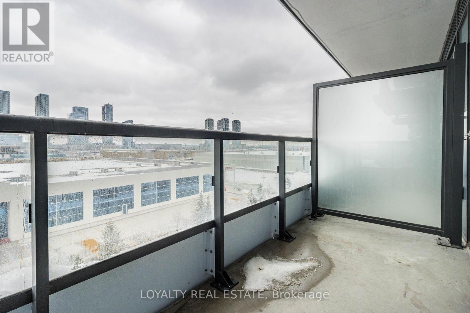 621 - 38 Honeycrisp Crescent, Vaughan, Ontario  L4K 0M8 - Photo 42 - N12533854