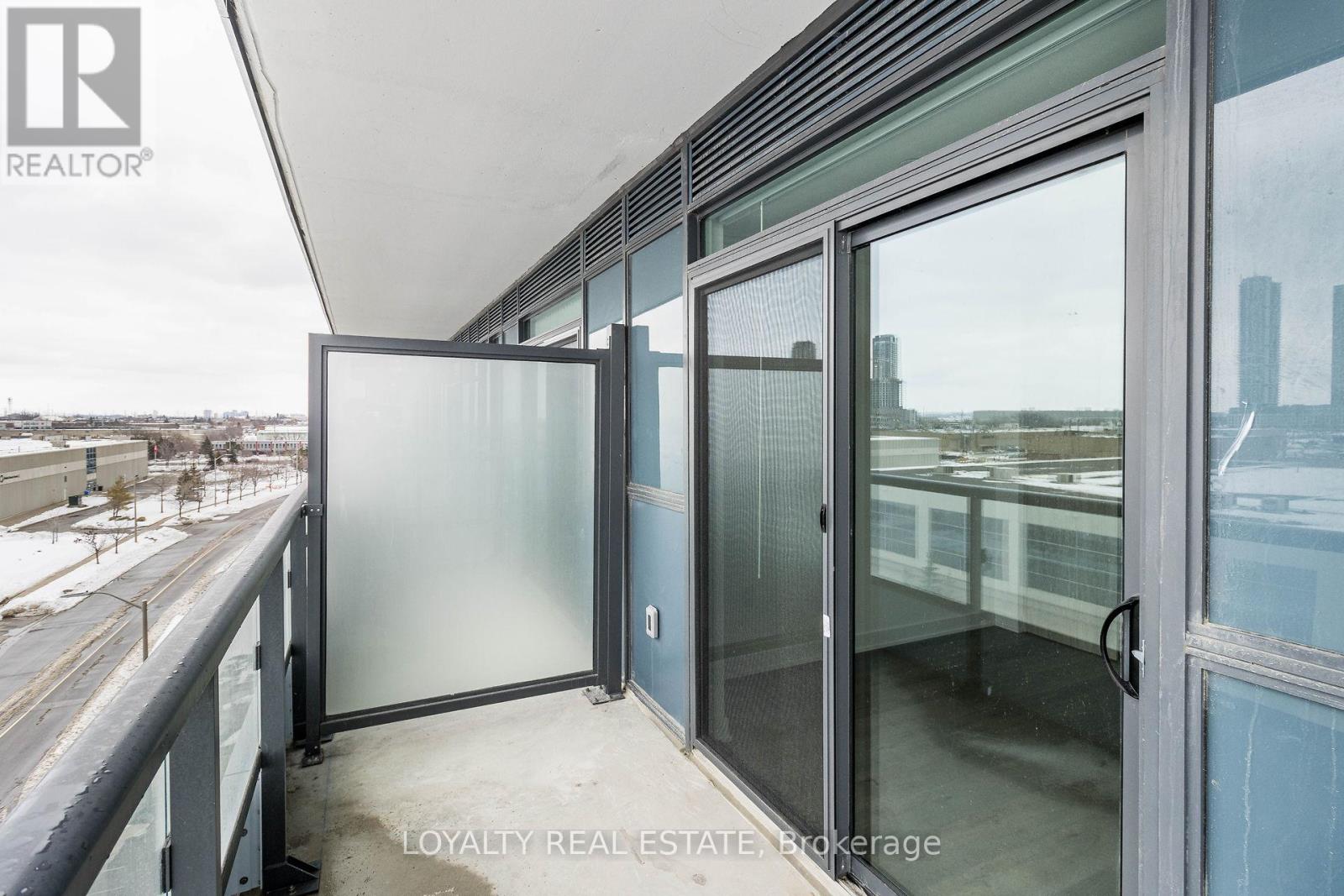 621 - 38 Honeycrisp Crescent, Vaughan, Ontario  L4K 0M8 - Photo 43 - N12533854