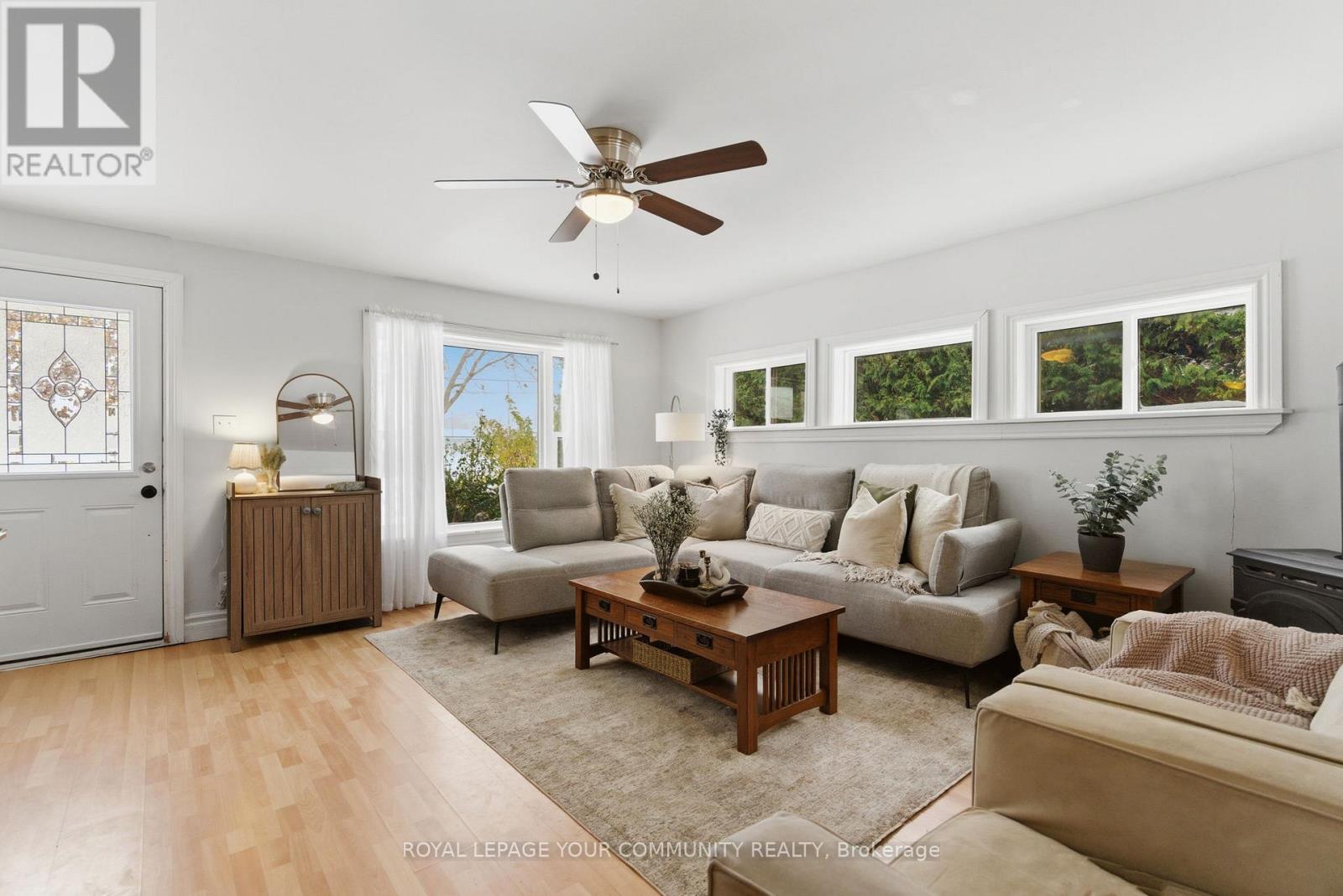 24 Fairpark Lane, Georgina, Ontario  L0E 1N0 - Photo 10 - N12533890