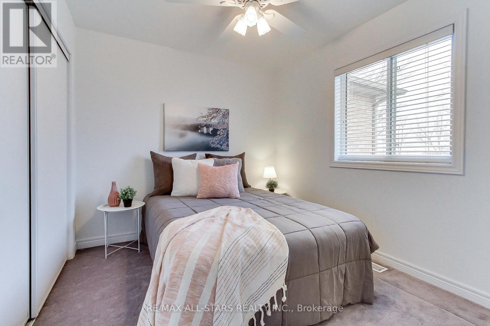 78 Lancaster Court, Georgina, Ontario  L4P 3Z9 - Photo 15 - N12533902