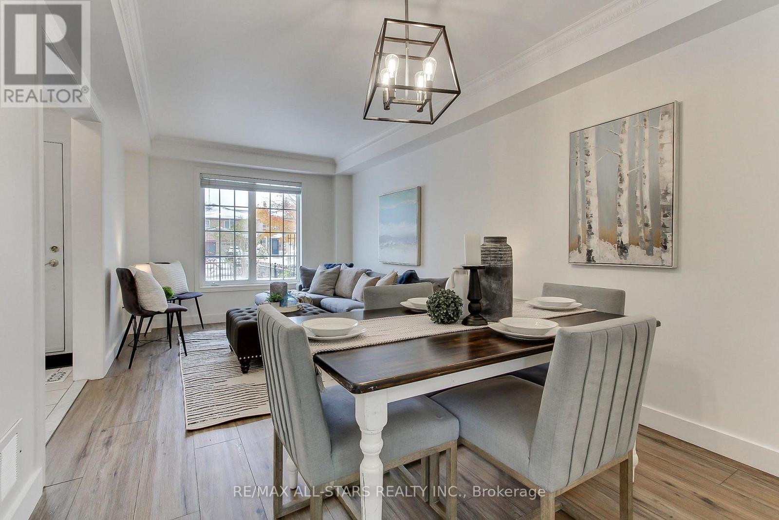 78 Lancaster Court, Georgina, Ontario  L4P 3Z9 - Photo 9 - N12533902