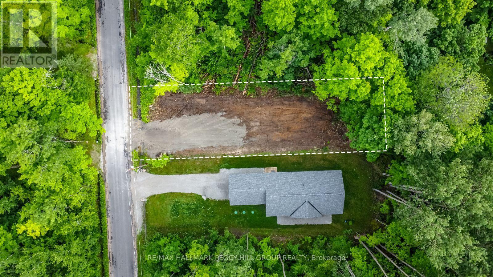 67 Wozniak Road, Penetanguishene, Ontario  L9M 1W6 - Photo 2 - S12533804