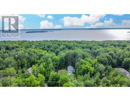 67 WOZNIAK ROAD, Penetanguishene, Ontario