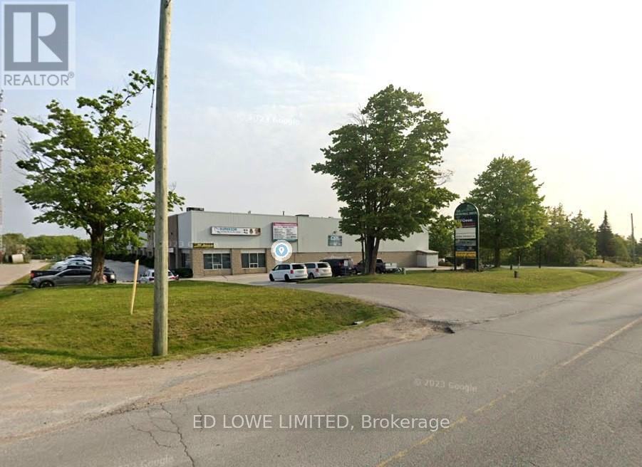 4 - 56 Churchill Drive, Barrie, Ontario  L4N 8Z5 - Photo 1 - S12533872