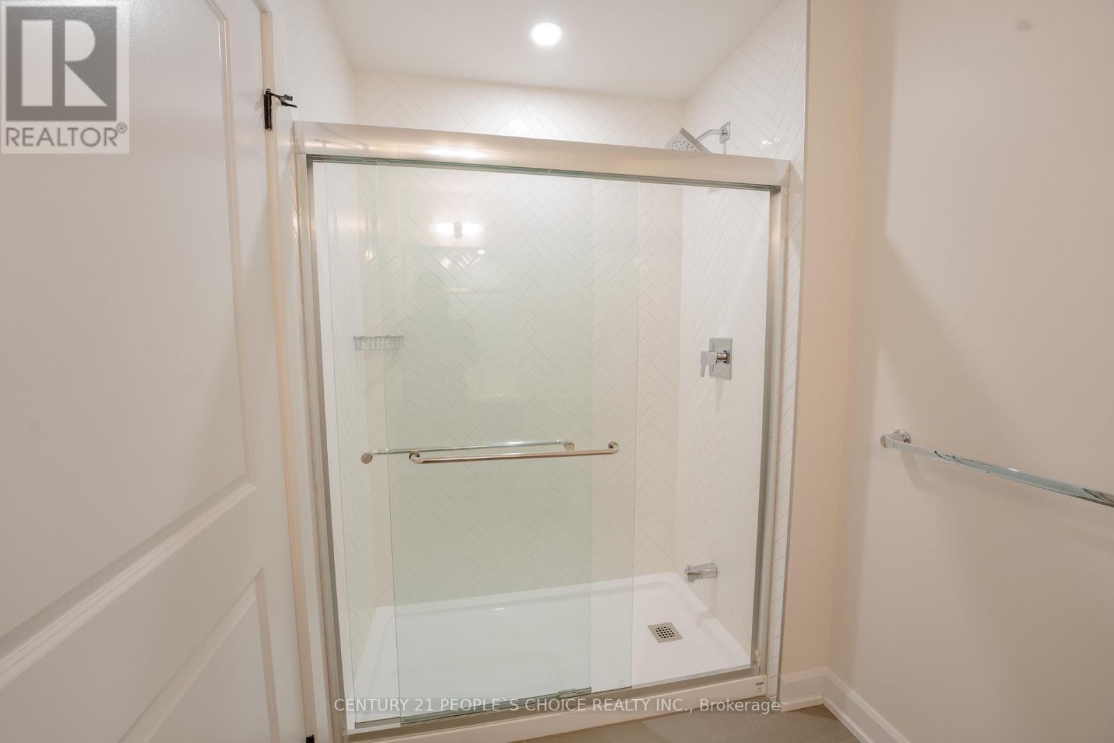 1703 - 3220 William Coltson Avenue N, Oakville, Ontario  L6H 7X9 - Photo 23 - W12533696