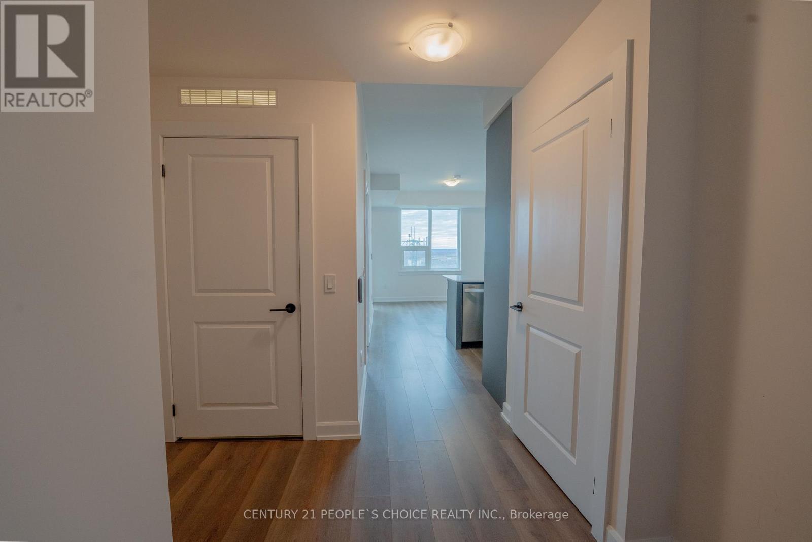 1703 - 3220 William Coltson Avenue N, Oakville, Ontario  L6H 7X9 - Photo 9 - W12533696