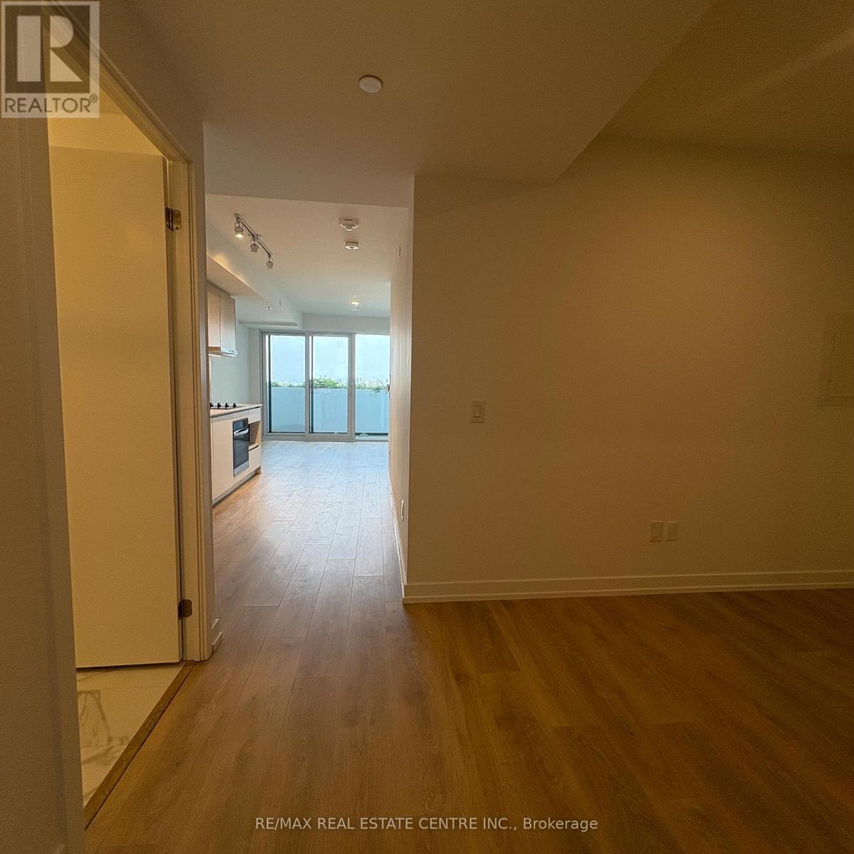 1203 - 1100 Sheppard Avenue W, Toronto, Ontario M3J 0H1 - Photo 2 - W12533702