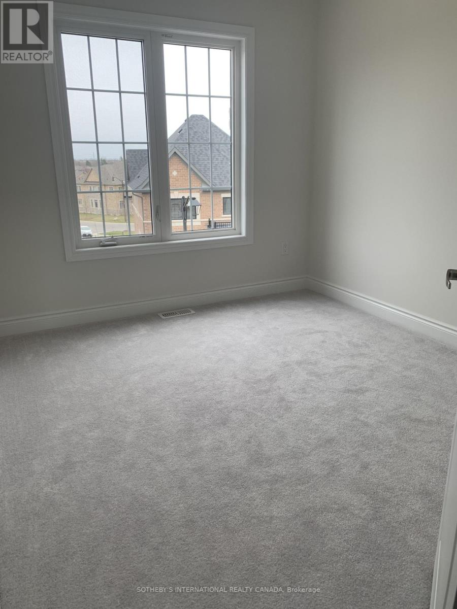 10 Oakmore Lane, Brampton, Ontario  L6Y 6H5 - Photo 5 - W12533720