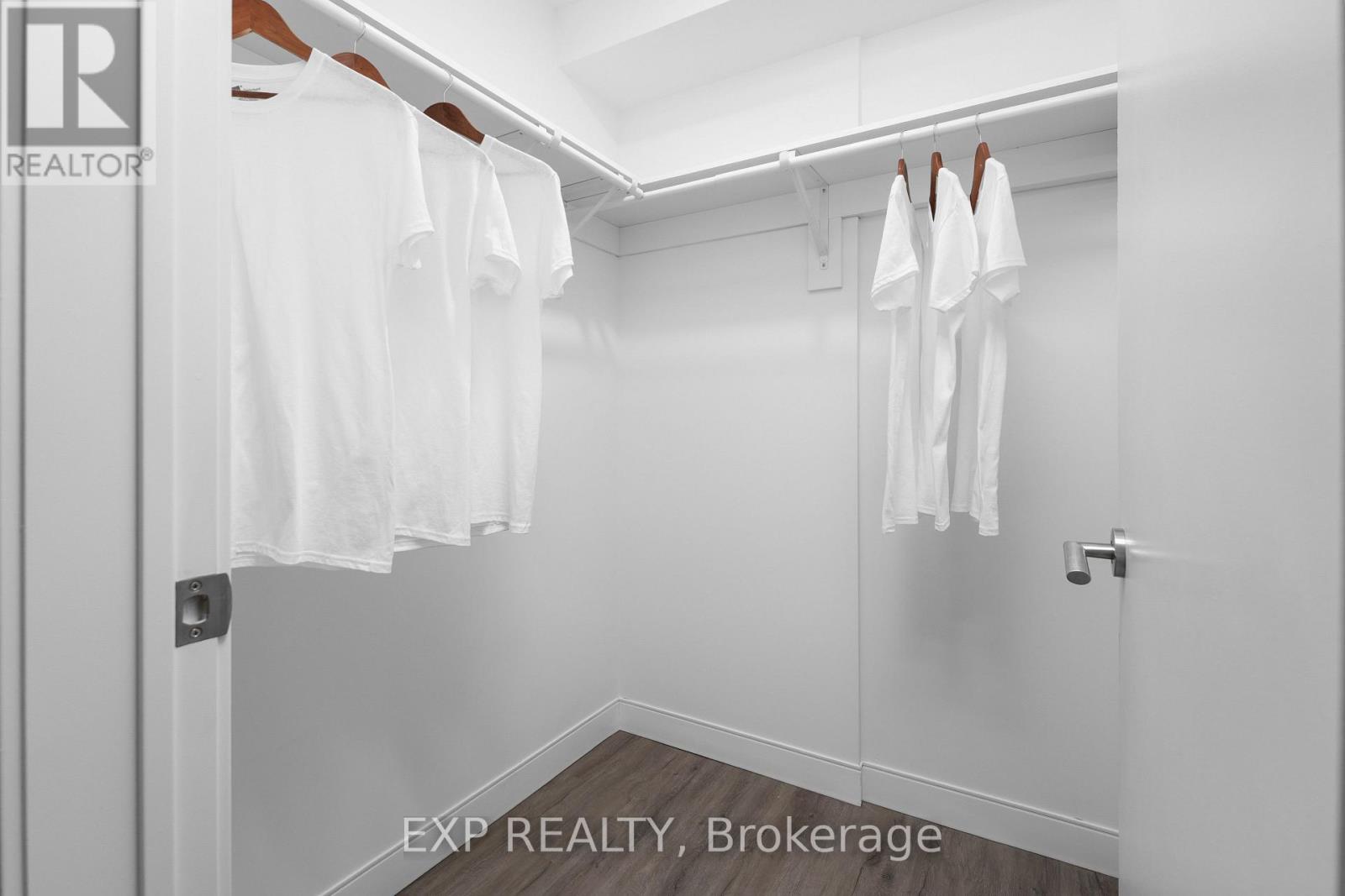 313 - 100 Manett Crescent, Brampton, Ontario  L6X 4P7 - Photo 13 - W12533748