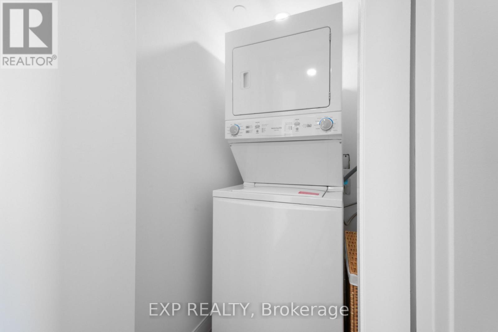 313 - 100 Manett Crescent, Brampton, Ontario  L6X 4P7 - Photo 16 - W12533748