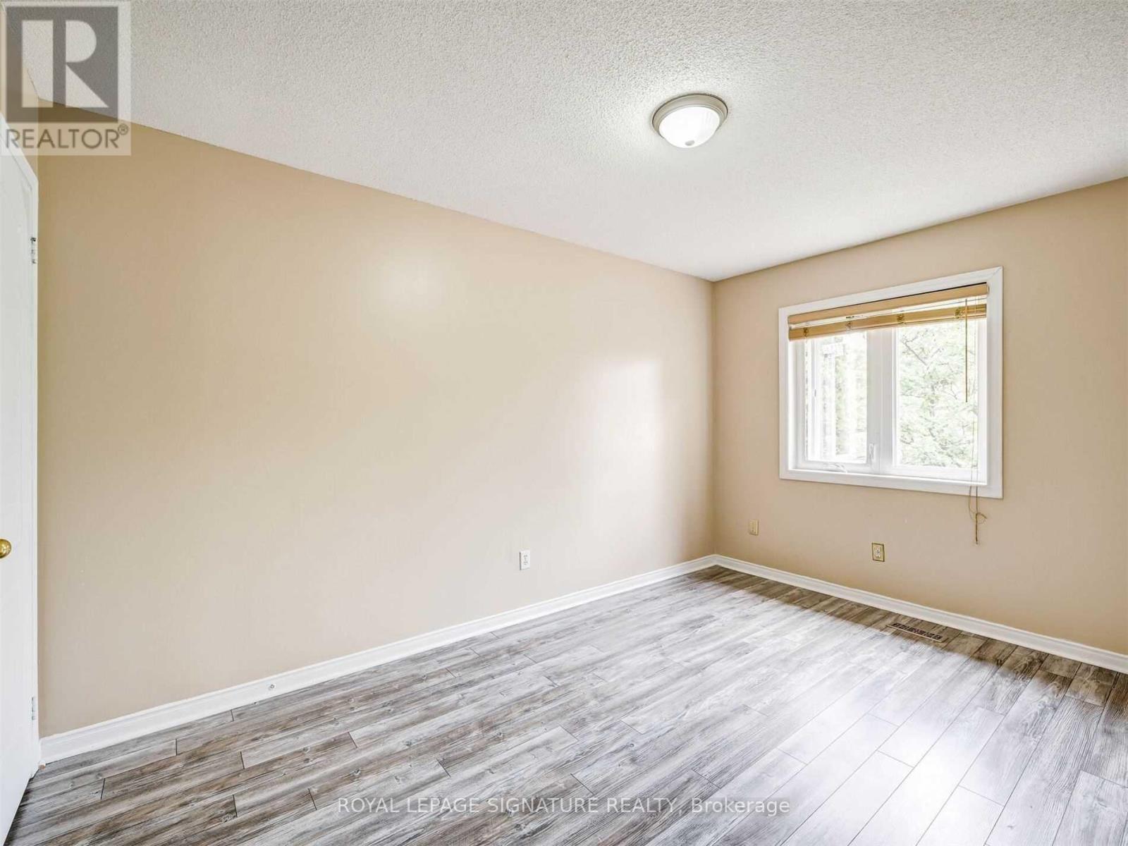 57 - 833 Scollard Court, Mississauga, Ontario  L5V 2B4 - Photo 24 - W12533754