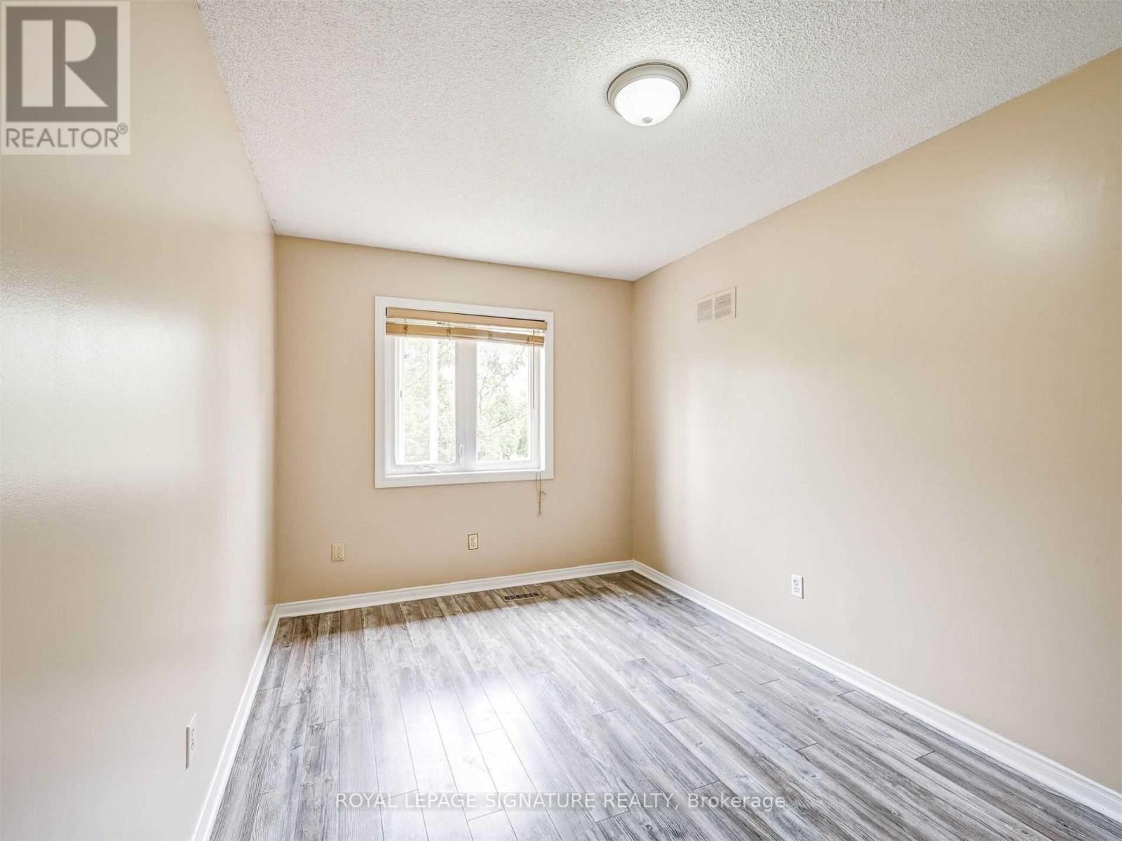 57 - 833 Scollard Court, Mississauga, Ontario  L5V 2B4 - Photo 27 - W12533754