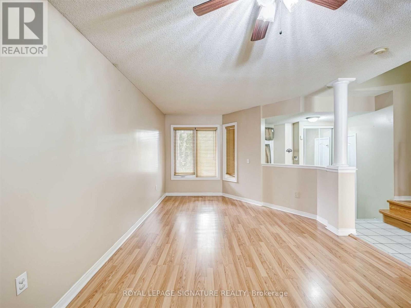 57 - 833 Scollard Court, Mississauga, Ontario  L5V 2B4 - Photo 7 - W12533754