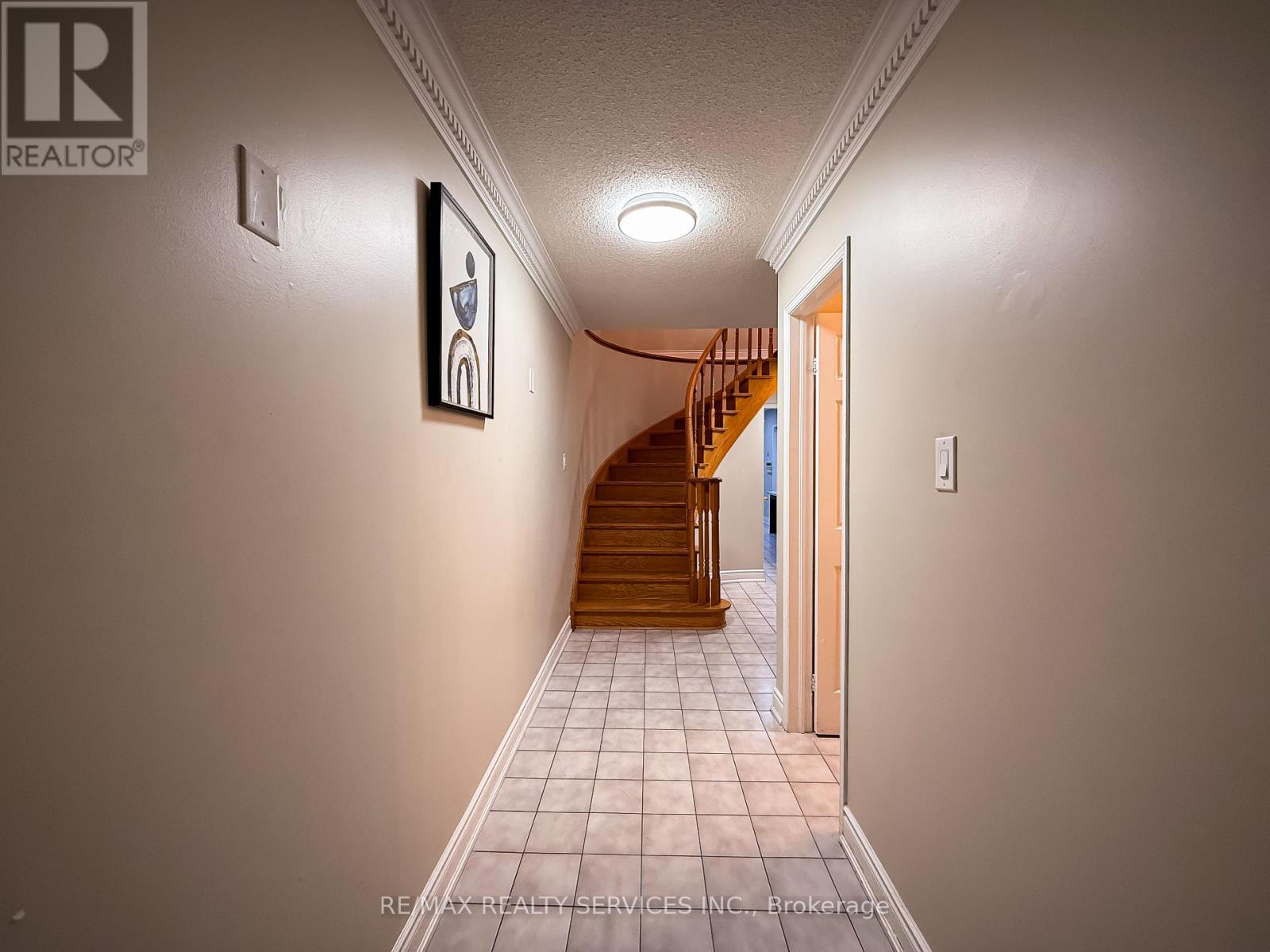 69 Pennsylvania Avenue, Brampton, Ontario  L6Y 4P3 - Photo 50 - W12533798