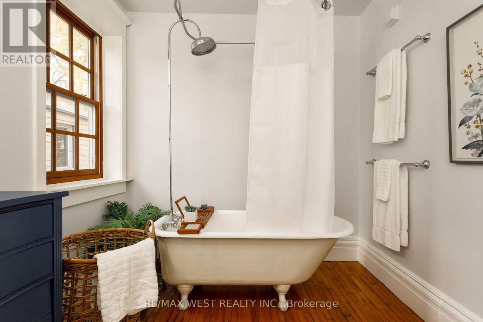 79 Springhurst Avenue, Toronto, Ontario  M6K 1B7 - Photo 37 - W12533806