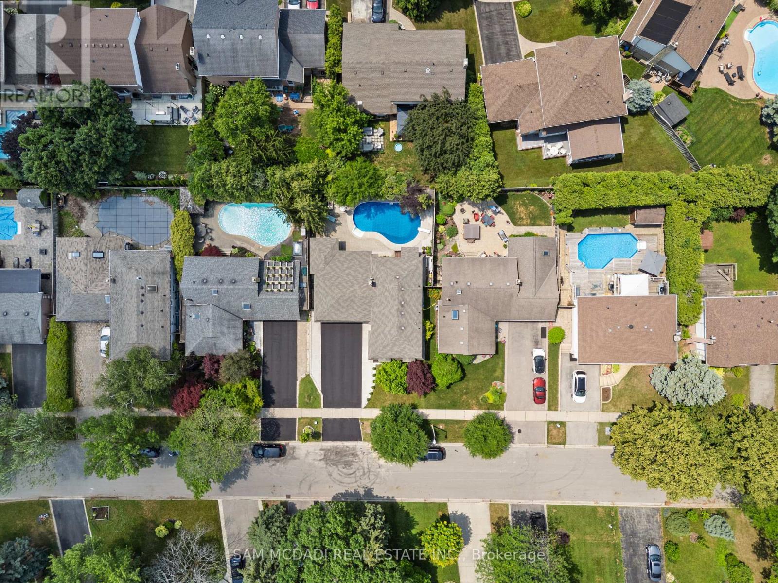 496 Seymour Drive, Oakville, Ontario  L6L 3K1 - Photo 38 - W12533820