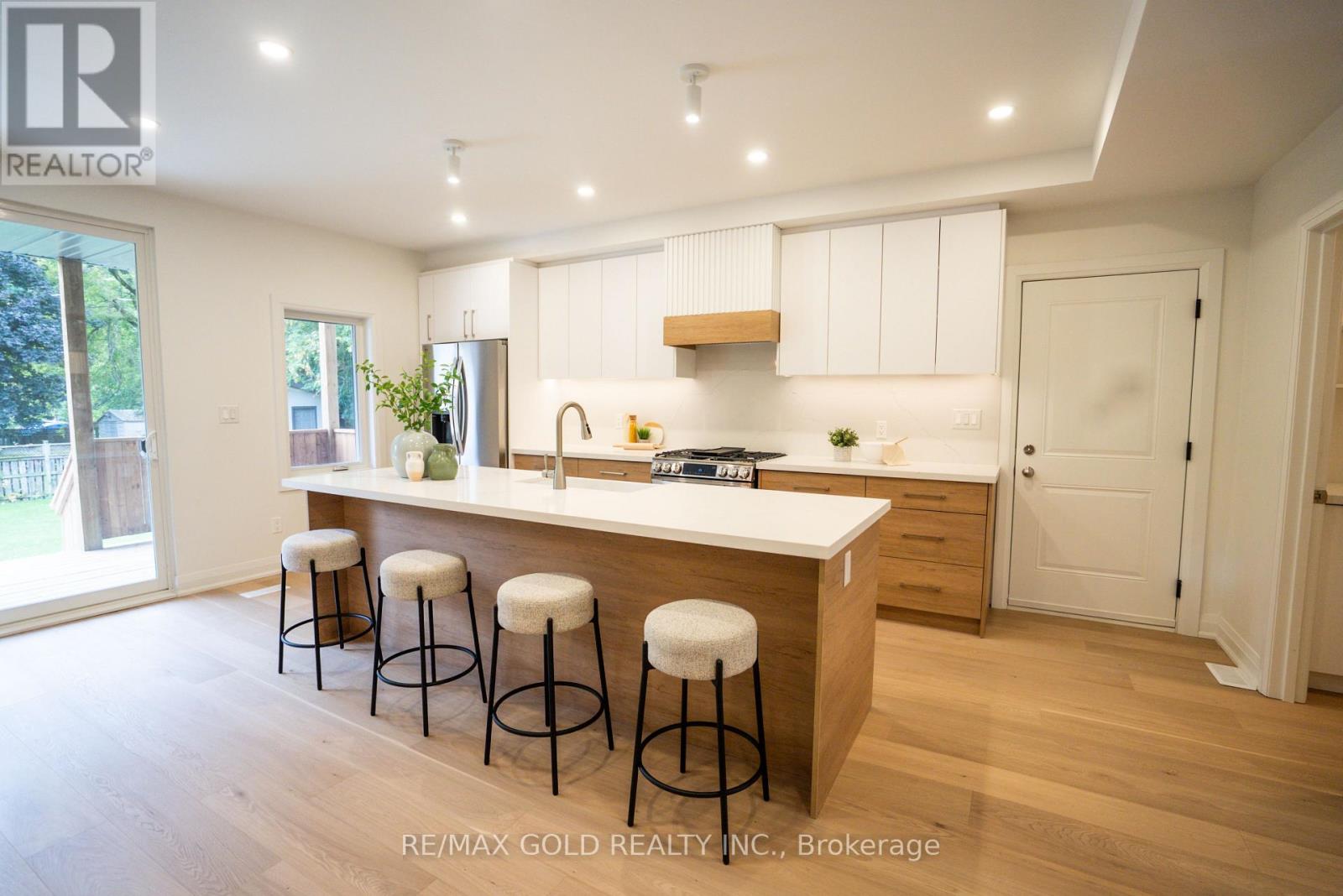 50 Willow Street, Caledon, Ontario  L7E 1C4 - Photo 13 - W12533822