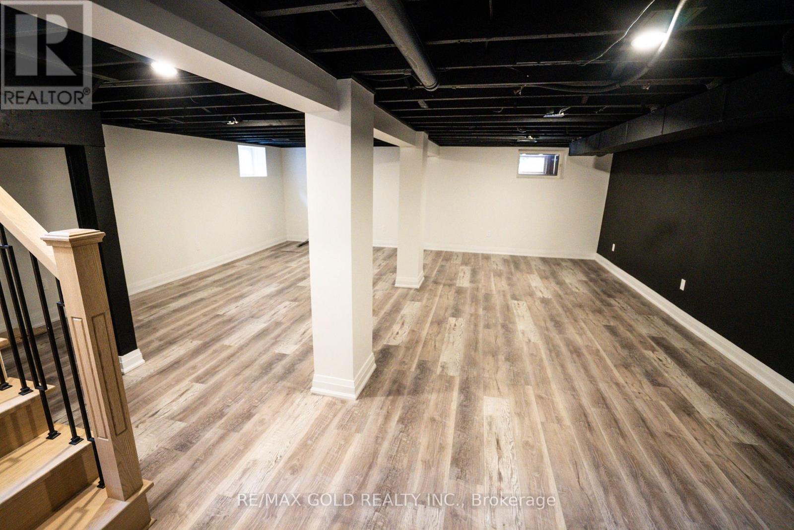 50 Willow Street, Caledon, Ontario  L7E 1C4 - Photo 39 - W12533822