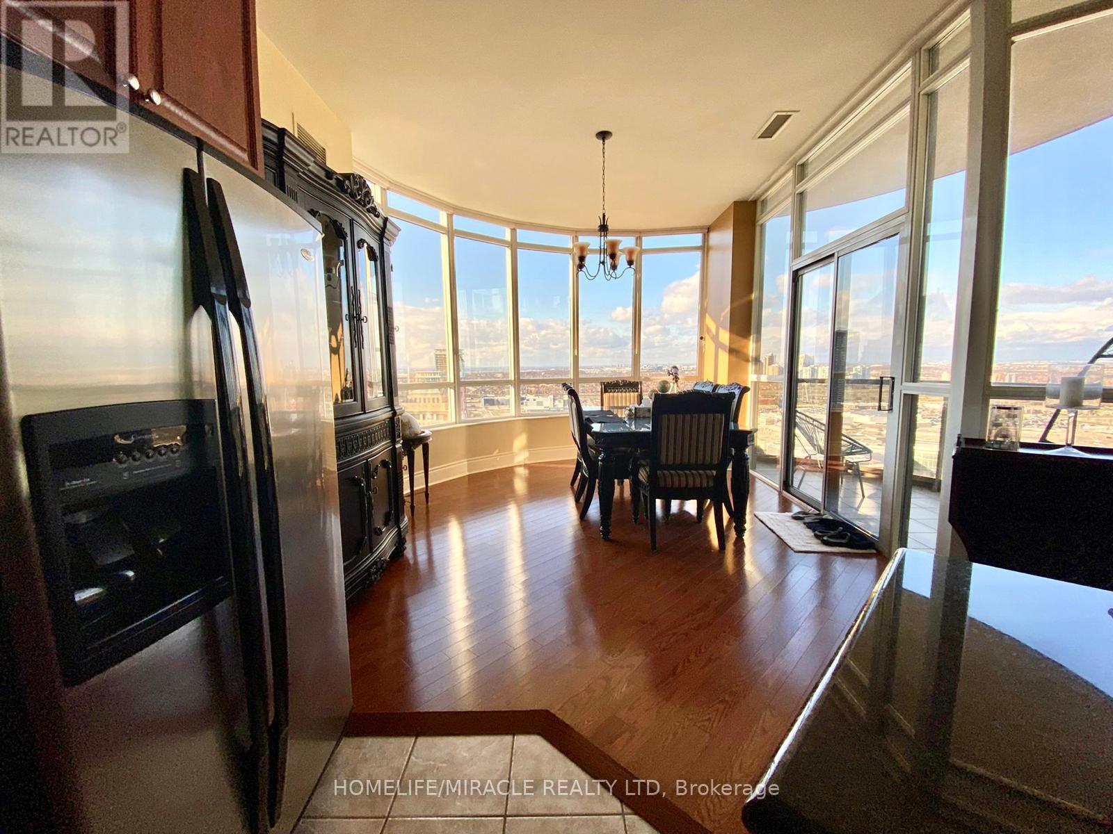 Gph20 - 3888 Duke Of York Boulevard, Mississauga, Ontario  L5B 4P5 - Photo 24 - W12533836