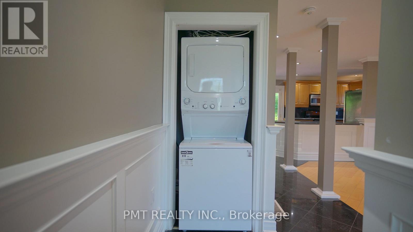 Main - 7 Waterbury Drive, Toronto, Ontario  M9R 3X7 - Photo 23 - W12533848