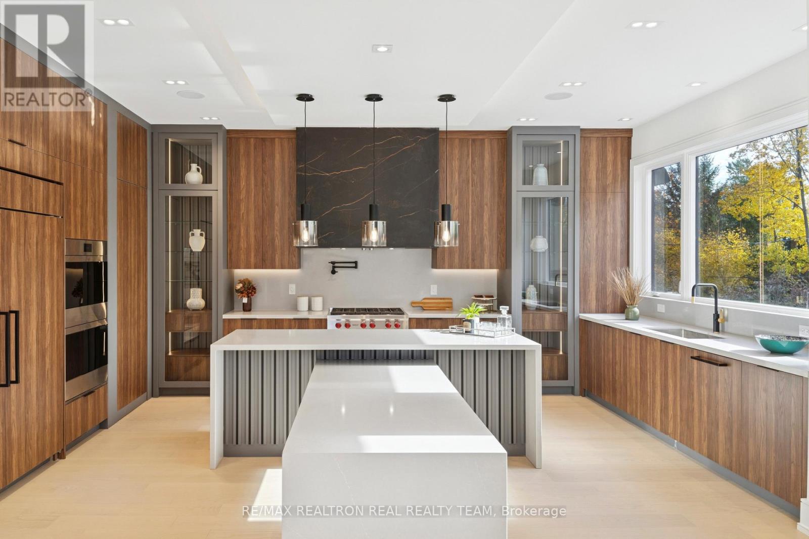 1362 Sedgewick Crescent, Oakville, Ontario  L6L 1X8 - Photo 15 - W12533852