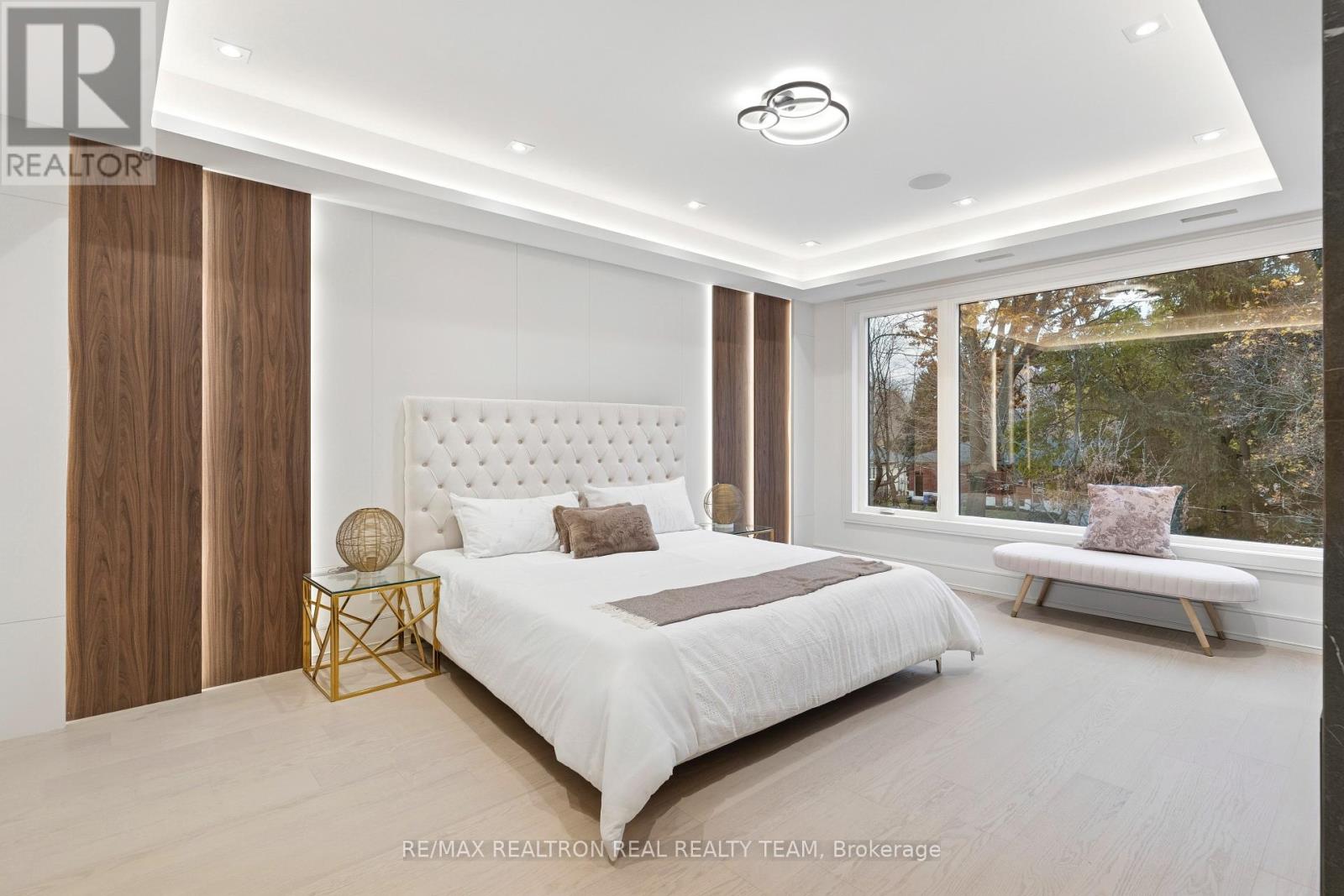 1362 Sedgewick Crescent, Oakville, Ontario  L6L 1X8 - Photo 22 - W12533852