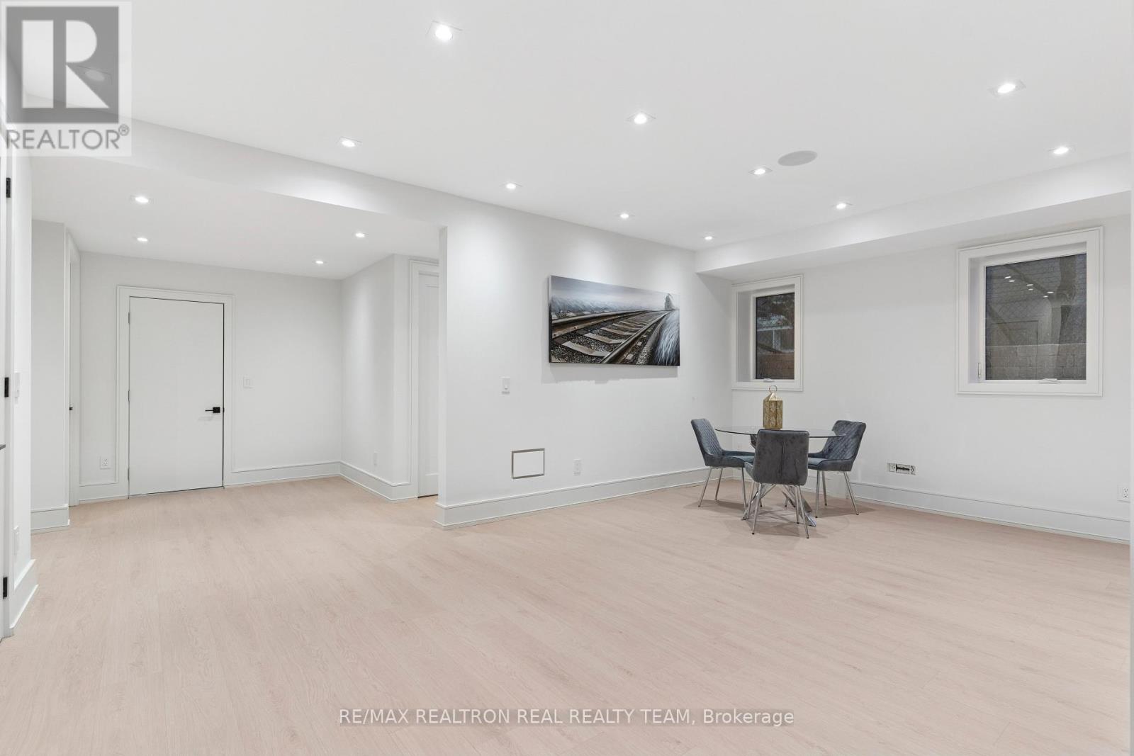 1362 Sedgewick Crescent, Oakville, Ontario  L6L 1X8 - Photo 39 - W12533852