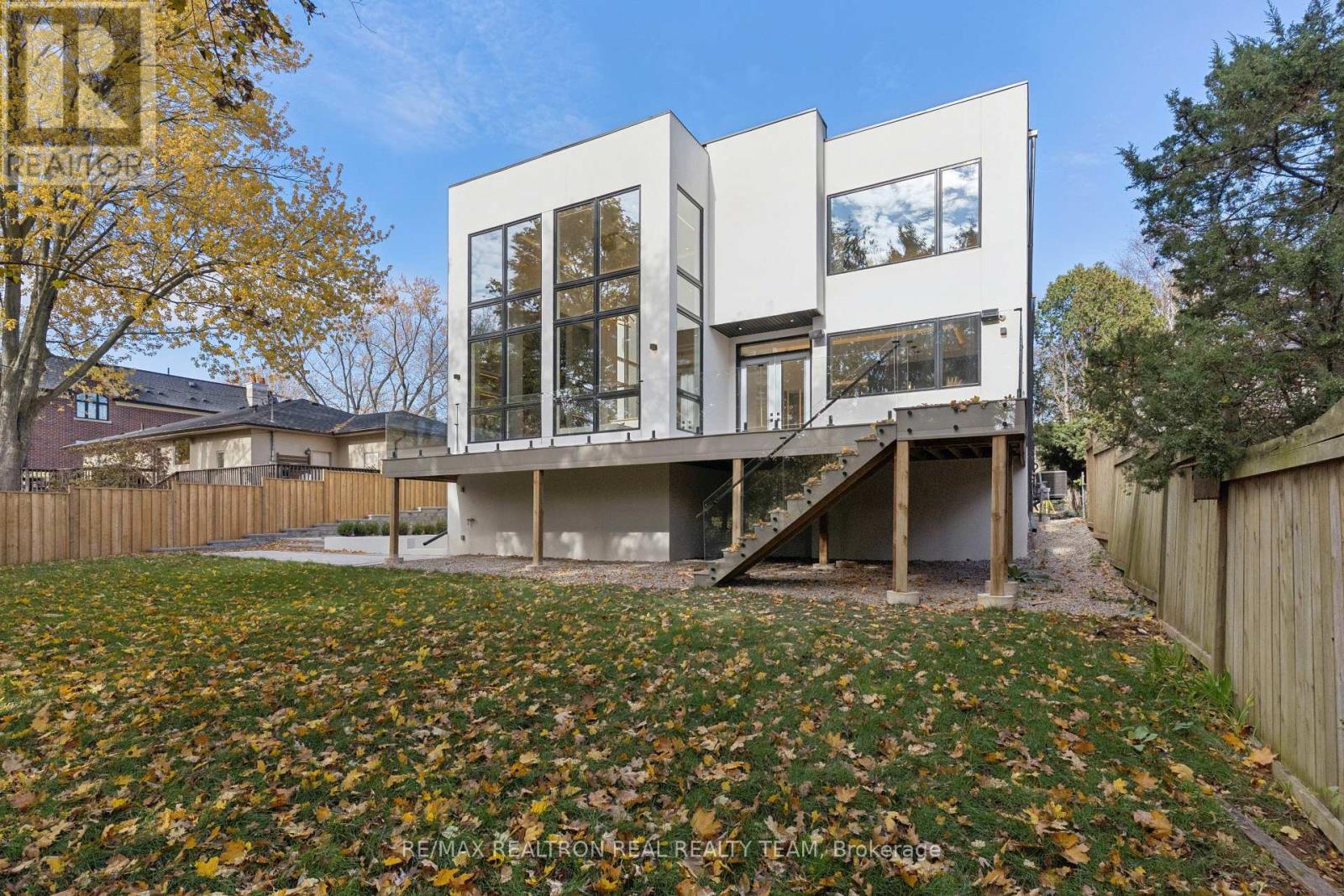 1362 Sedgewick Crescent, Oakville, Ontario  L6L 1X8 - Photo 45 - W12533852