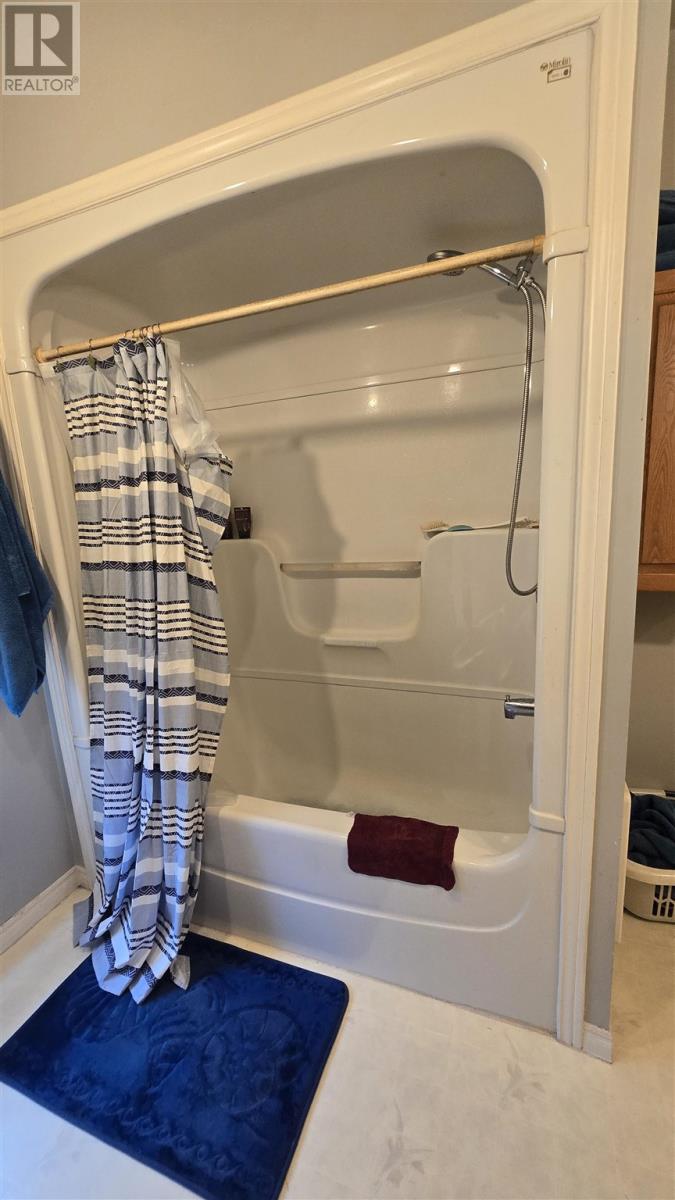 14 Abbott St, Sault Ste. Marie, Ontario  P6A 2V9 - Photo 4 - SM252971