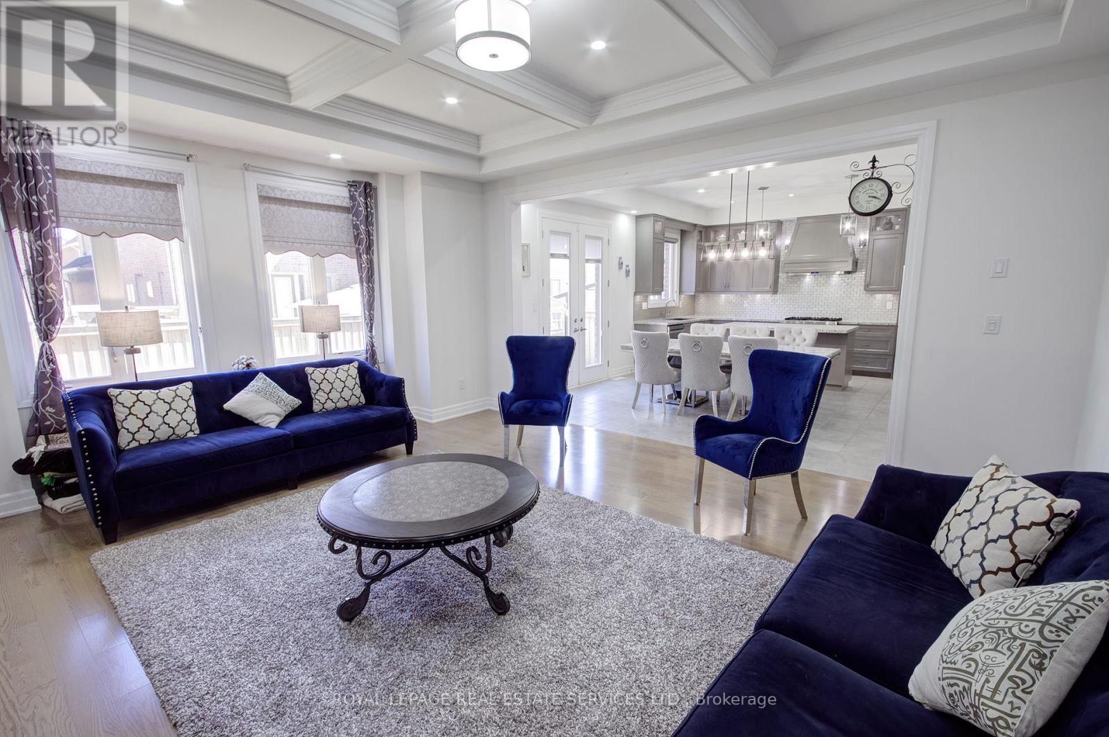 48 Viva Gardens, Oakville, Ontario  L6H 0Z1 - Photo 17 - W12533874