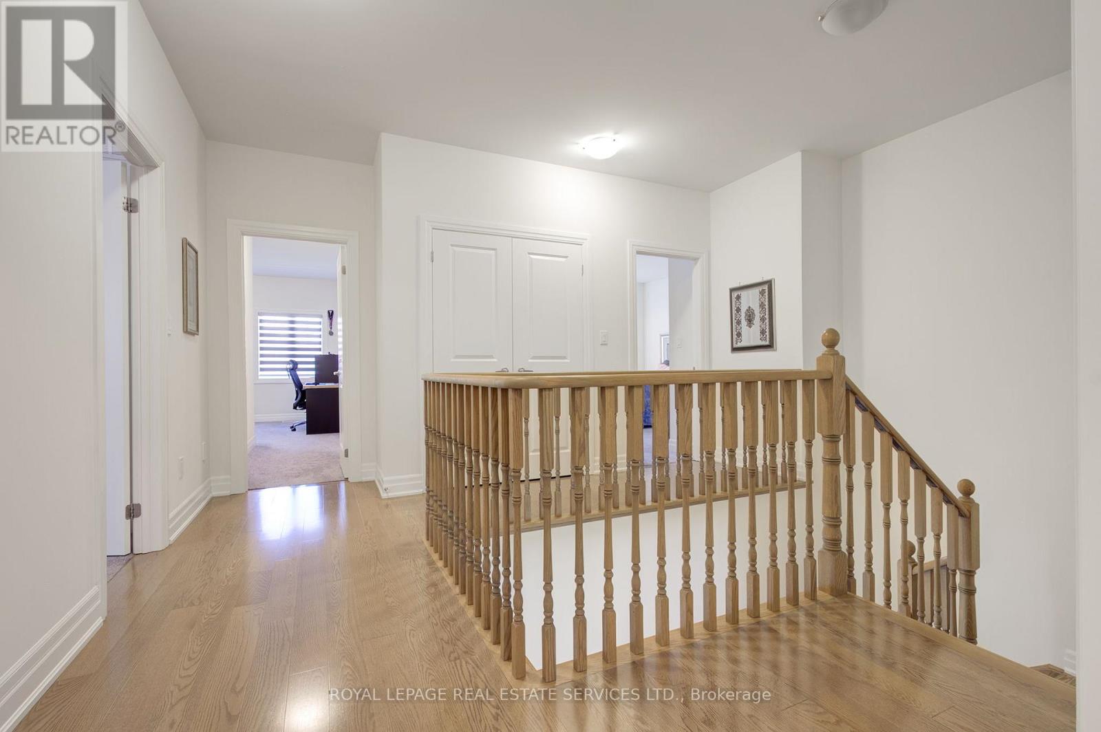 48 Viva Gardens, Oakville, Ontario  L6H 0Z1 - Photo 18 - W12533874