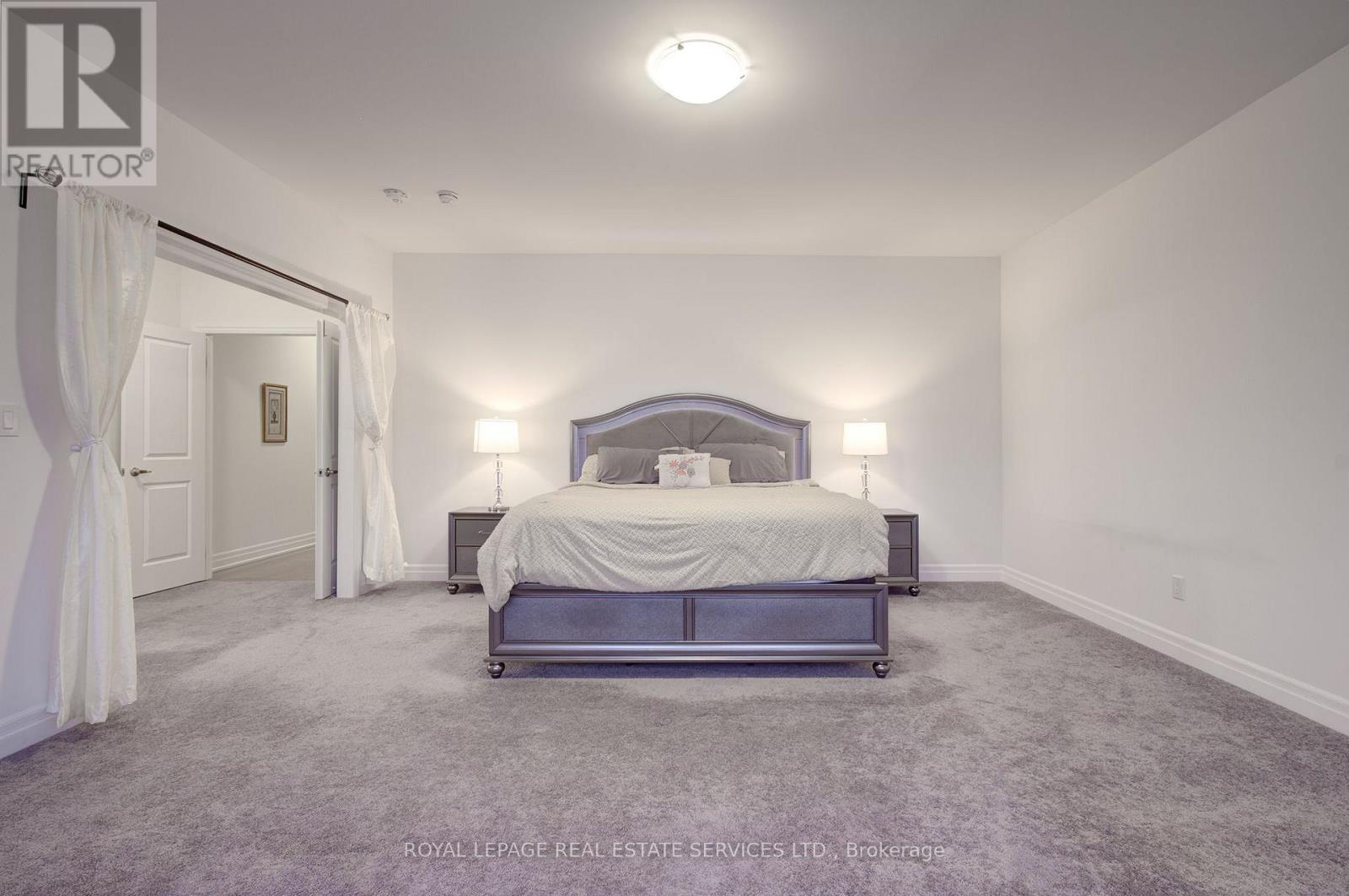 48 Viva Gardens, Oakville, Ontario  L6H 0Z1 - Photo 20 - W12533874