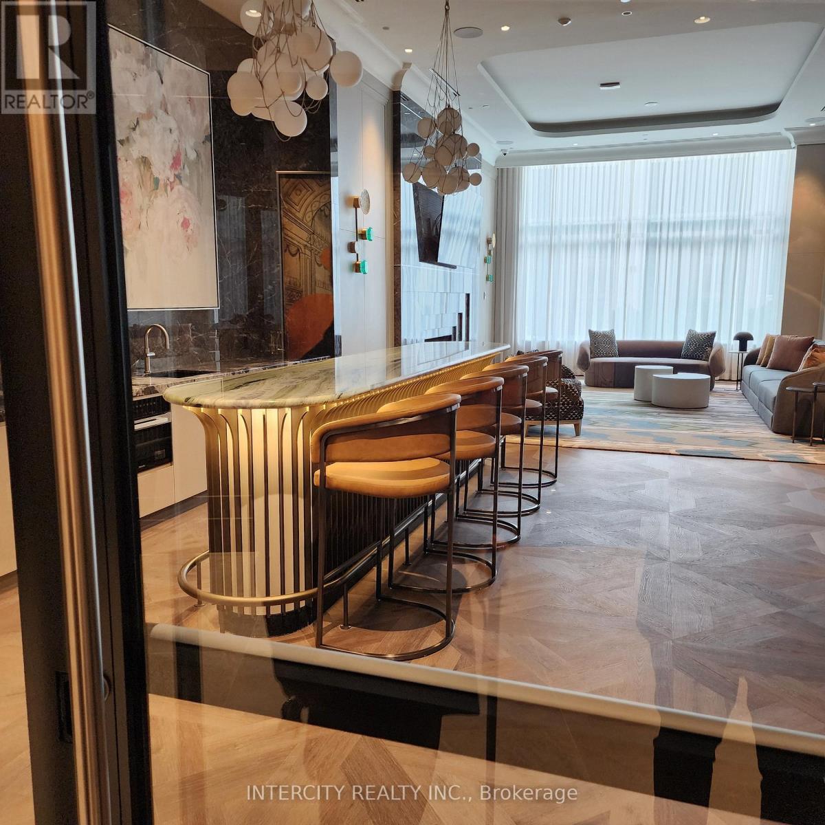 429 - 259 Kingsway Way E, Toronto, Ontario  M9A 0G2 - Photo 13 - W12533910