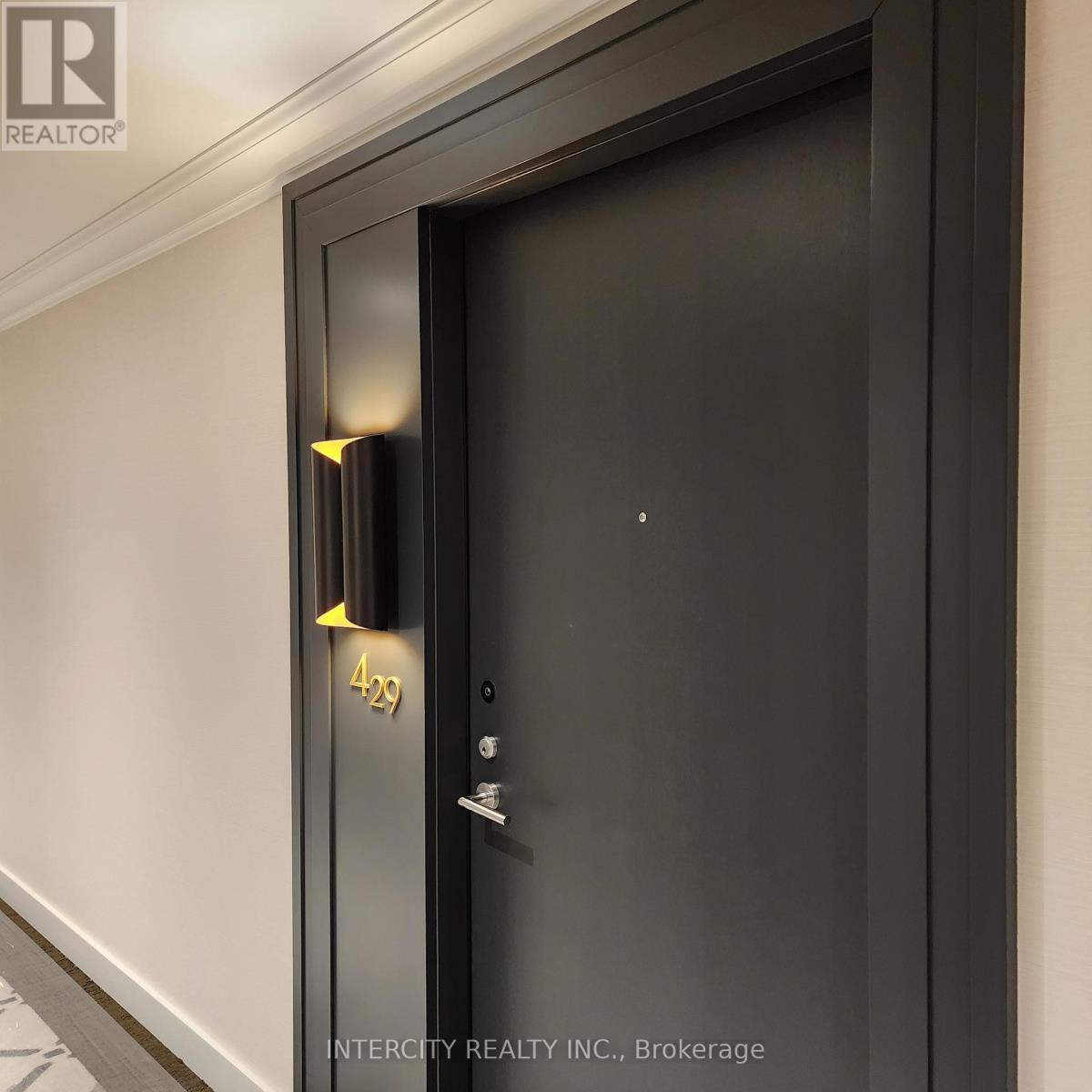 429 - 259 Kingsway Way E, Toronto, Ontario  M9A 0G2 - Photo 5 - W12533910