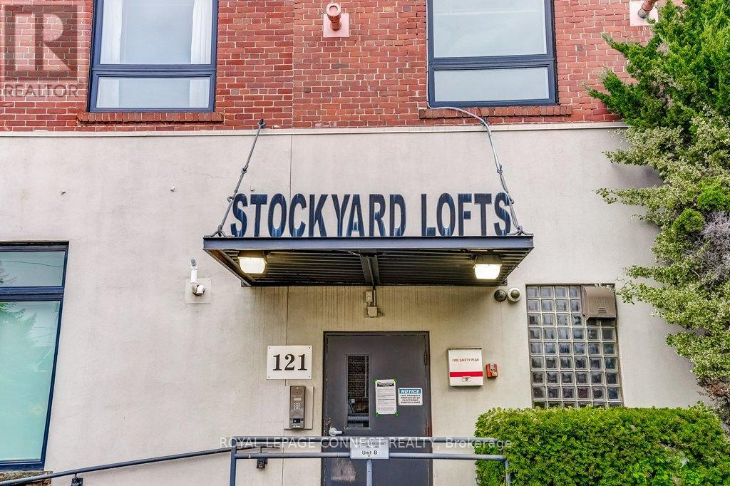 1 - 121 Prescott Avenue, Toronto, Ontario  M6N 3G8 - Photo 3 - W12533914