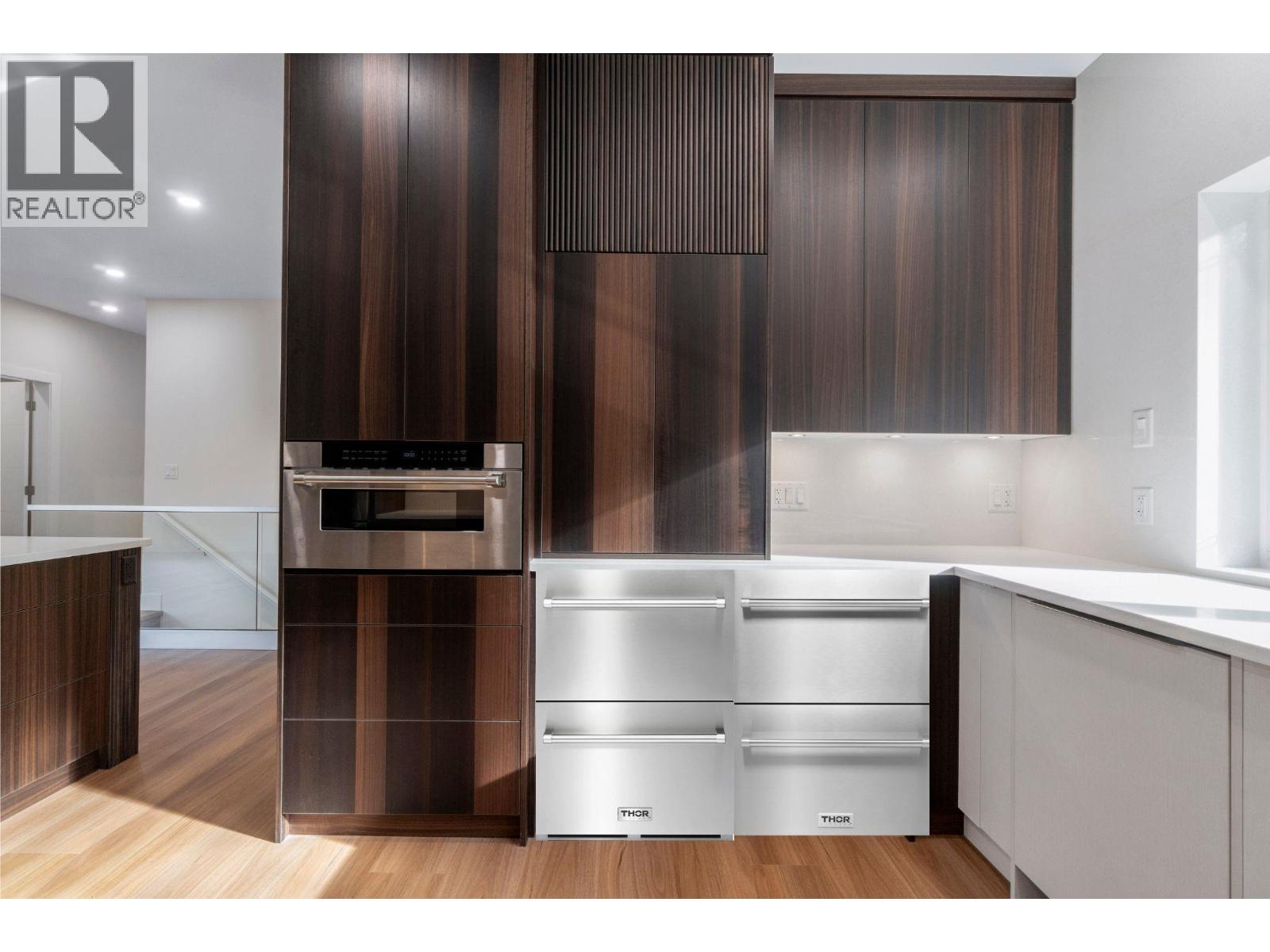 633 9 Street Se, Salmon Arm, British Columbia  V1E 2C2 - Photo 19 - 10366804