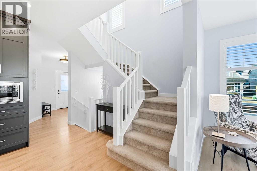 3 Emberside Garden, Cochrane, Alberta  T4C 2L8 - Photo 17 - A2258633